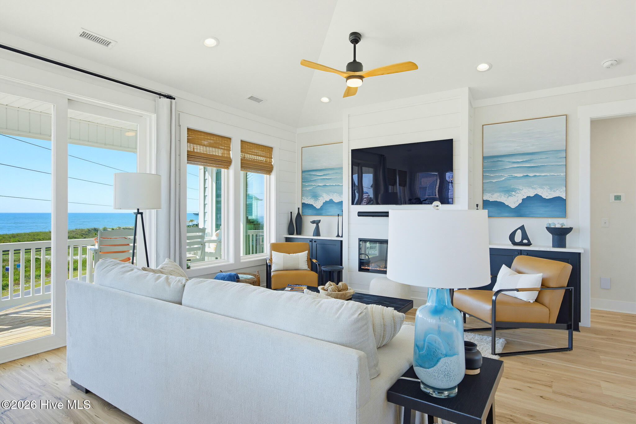 1121 New River Inlet Road Property Photo 25