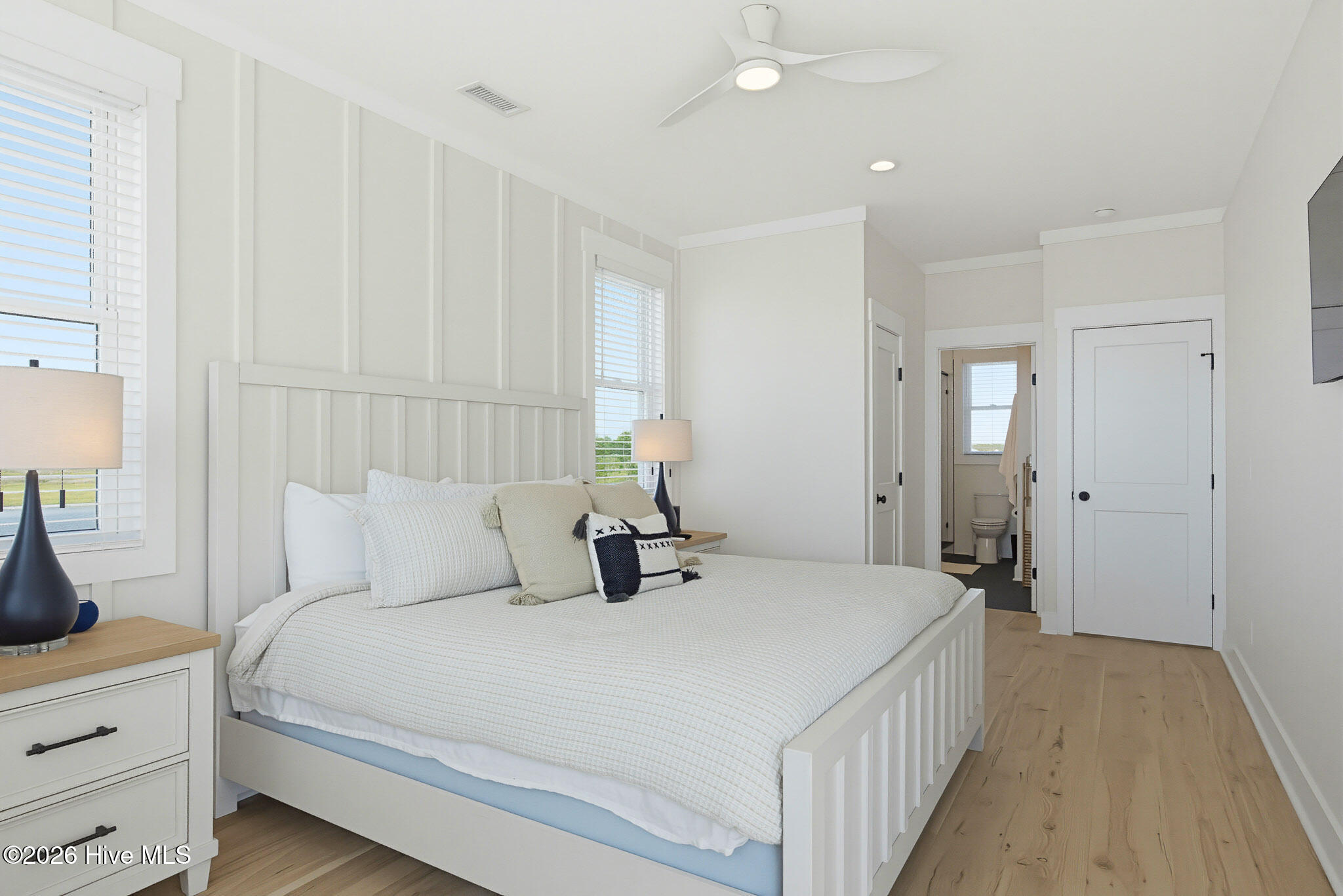 1121 New River Inlet Road Property Photo 42