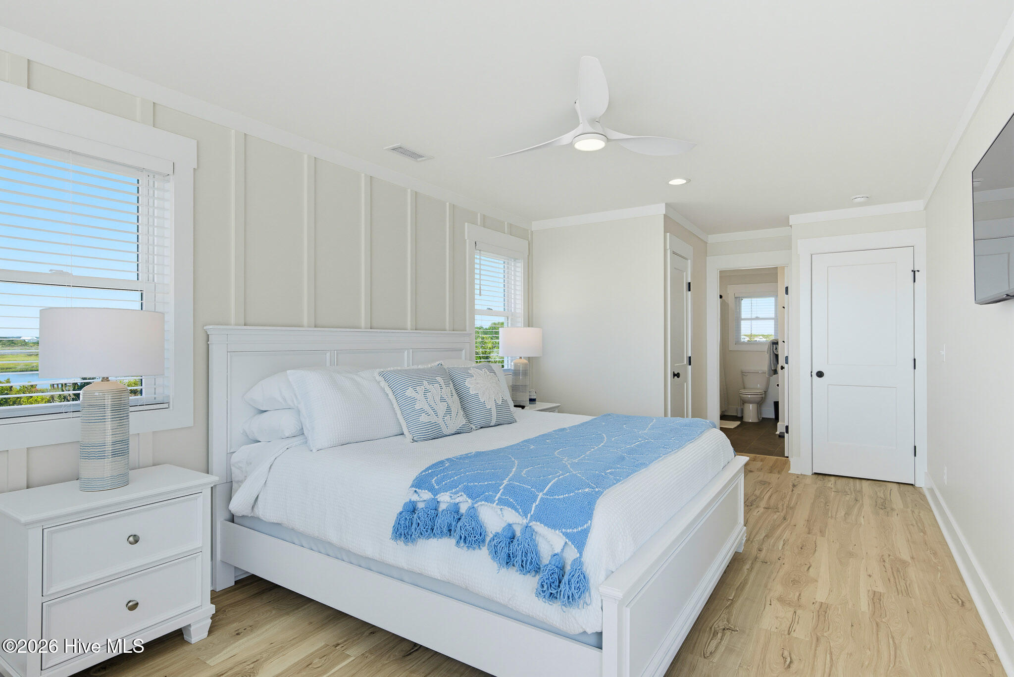 1121 New River Inlet Road Property Photo 46