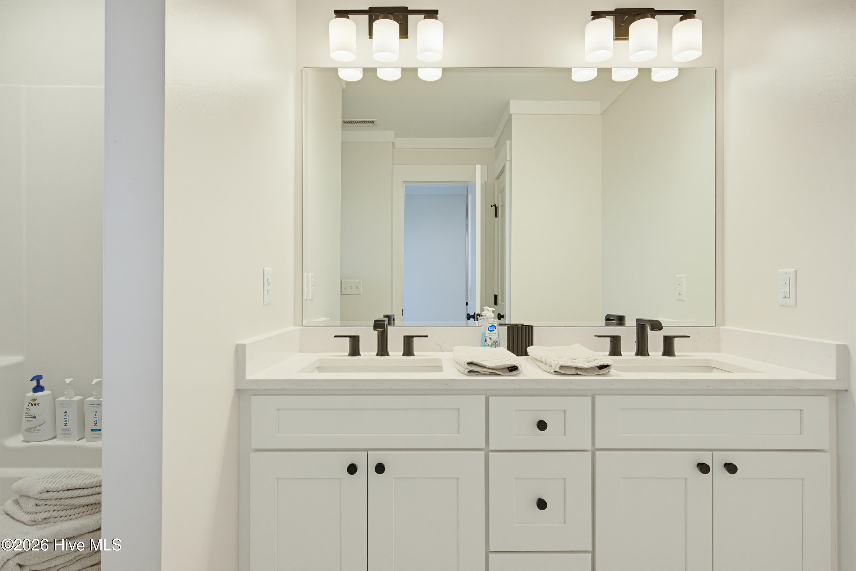 1121 New River Inlet Road Property Photo 51