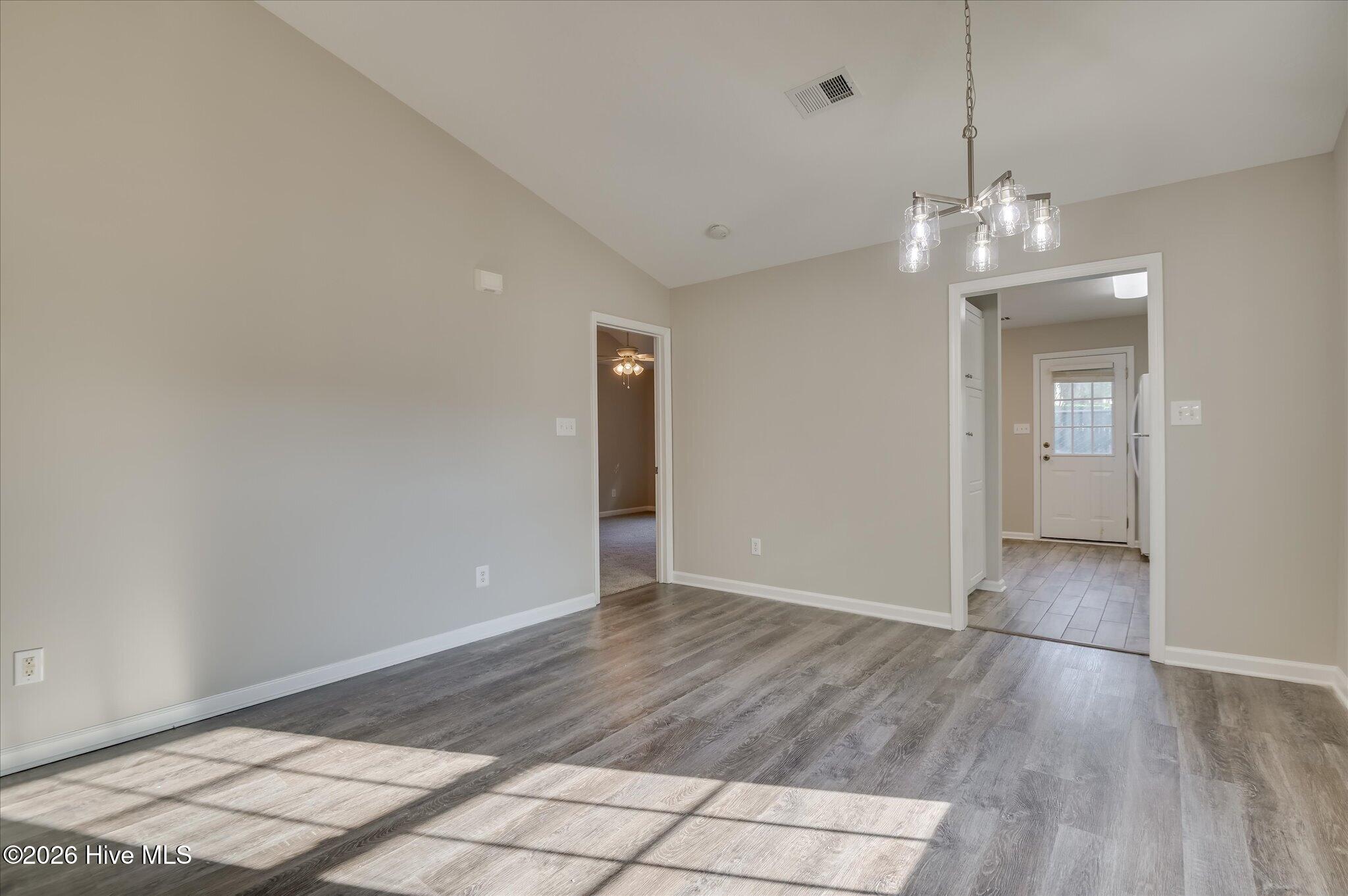 660 Brook Trail Property Photo 11