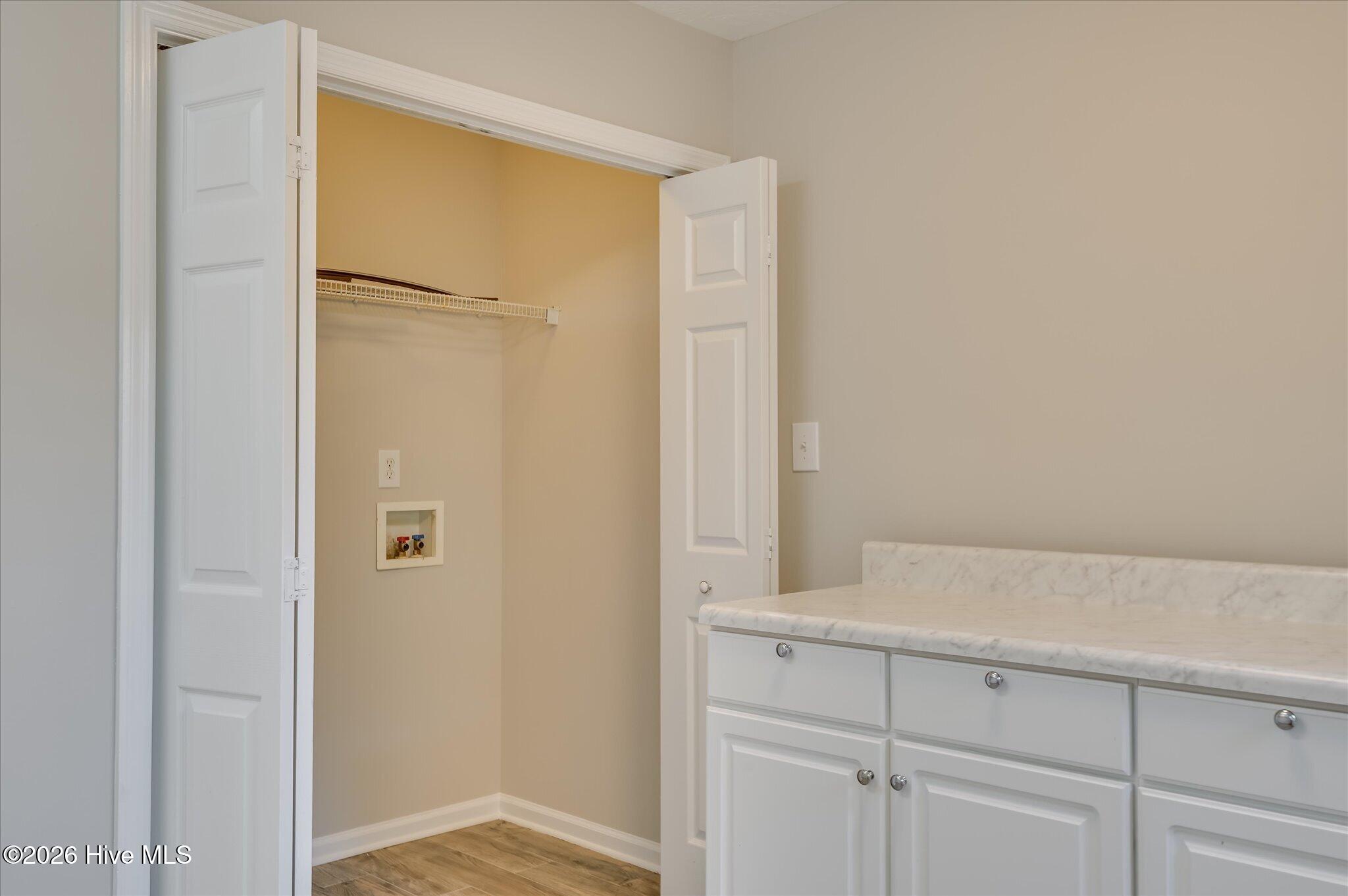 660 Brook Trail Property Photo 18