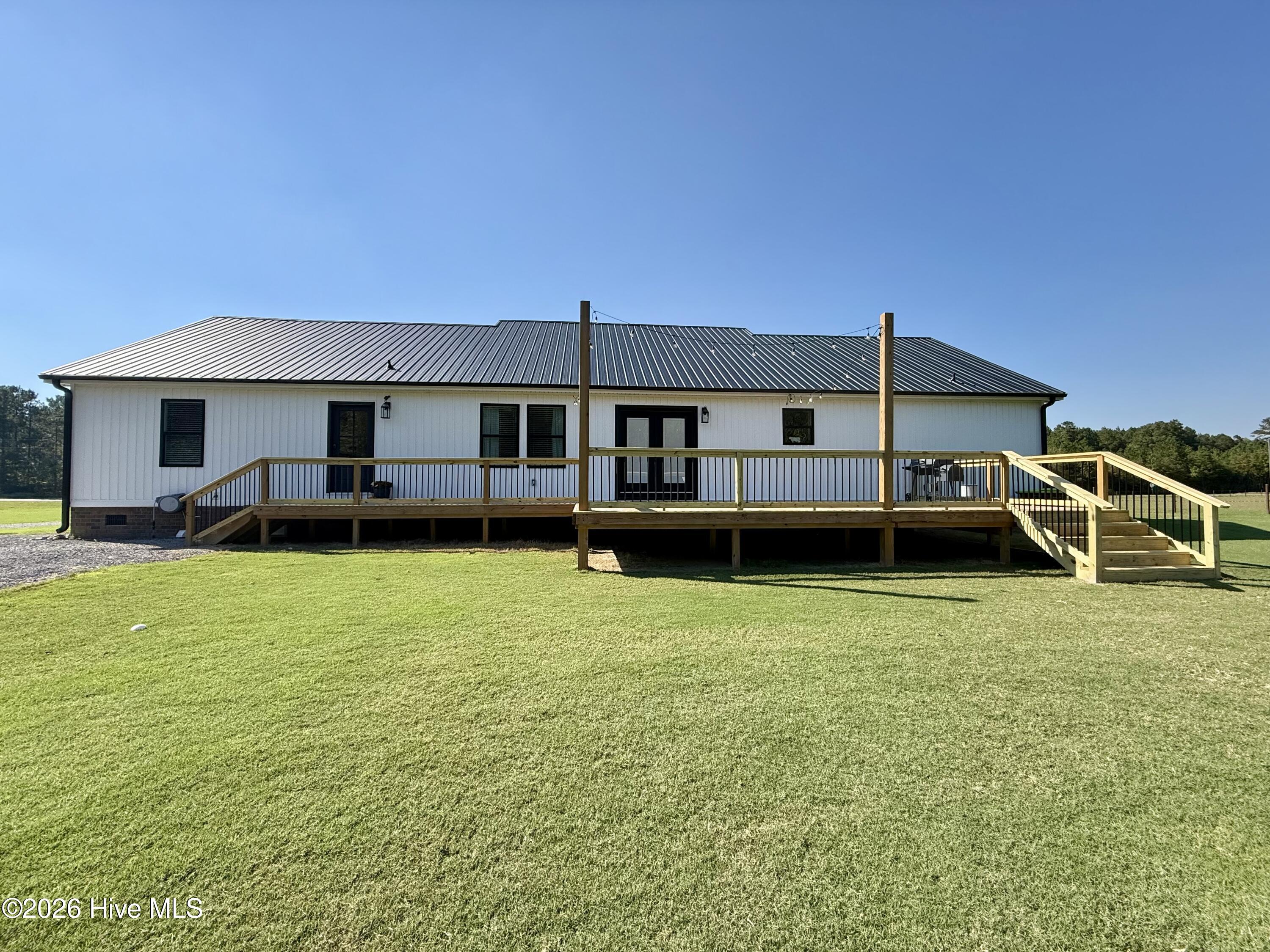 1052 Osbourne Road Property Photo 17