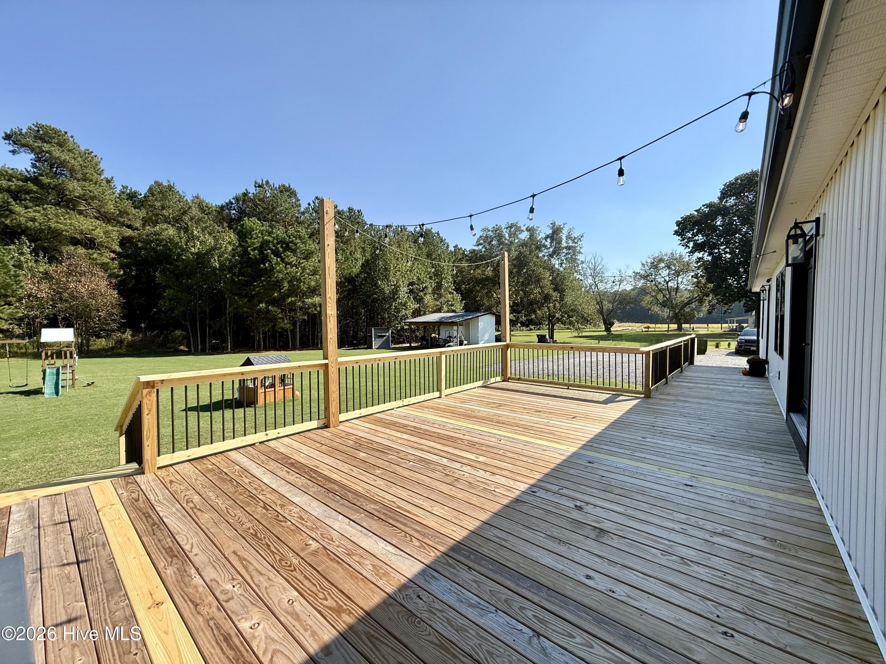 1052 Osbourne Road Property Photo 23