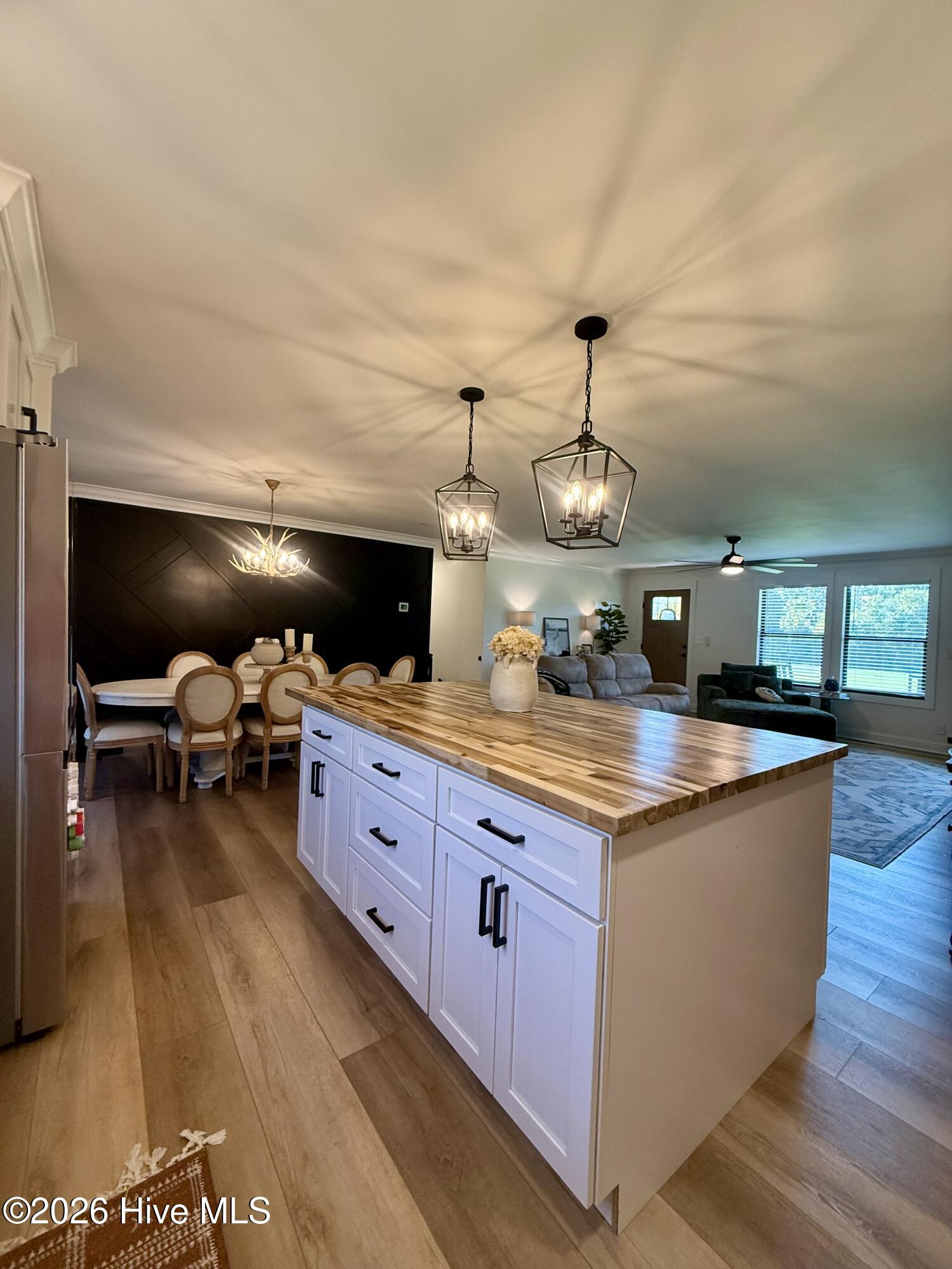 1052 Osbourne Road Property Photo 41
