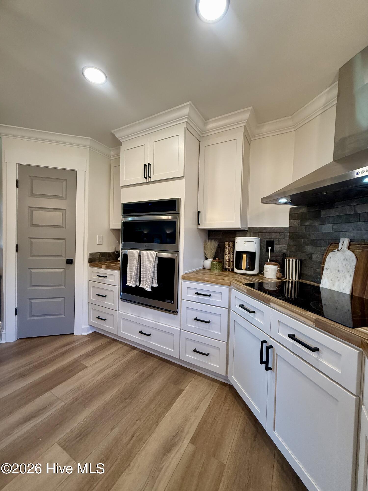 1052 Osbourne Road Property Photo 43