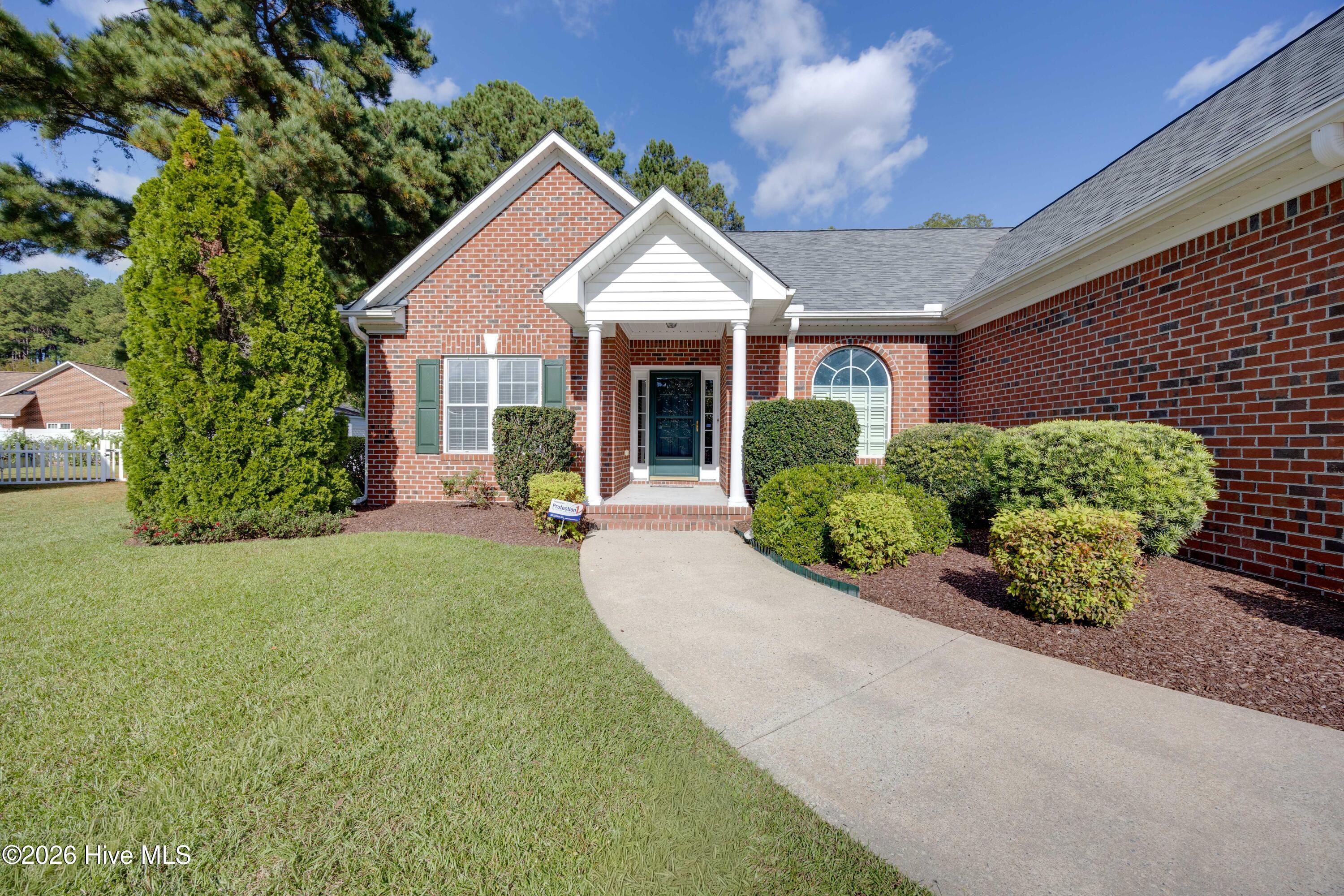 207 Inda Way Property Photo 2