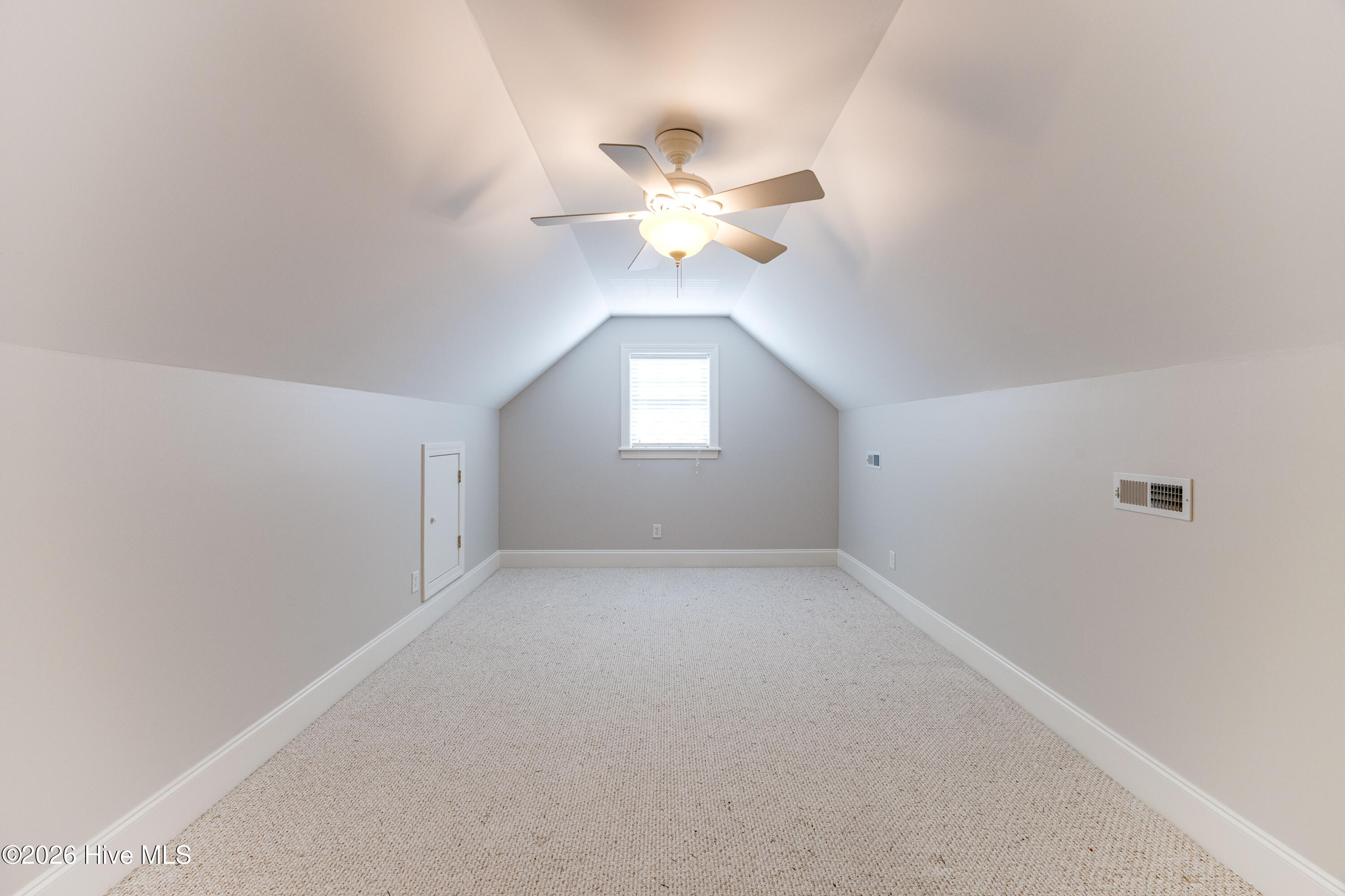 207 Inda Way Property Photo 25