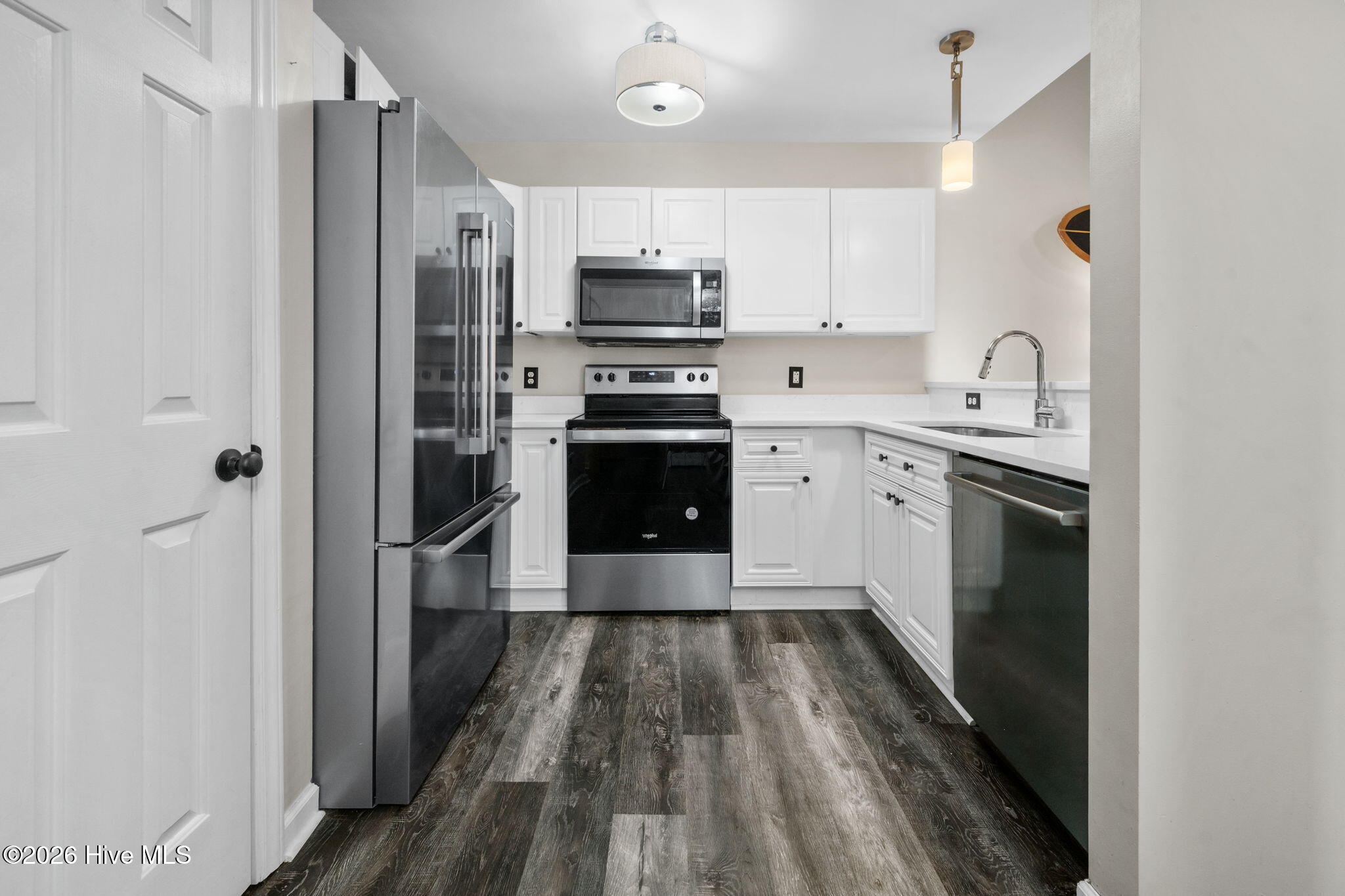 4207 Winding Branches Drive Property Photo 2