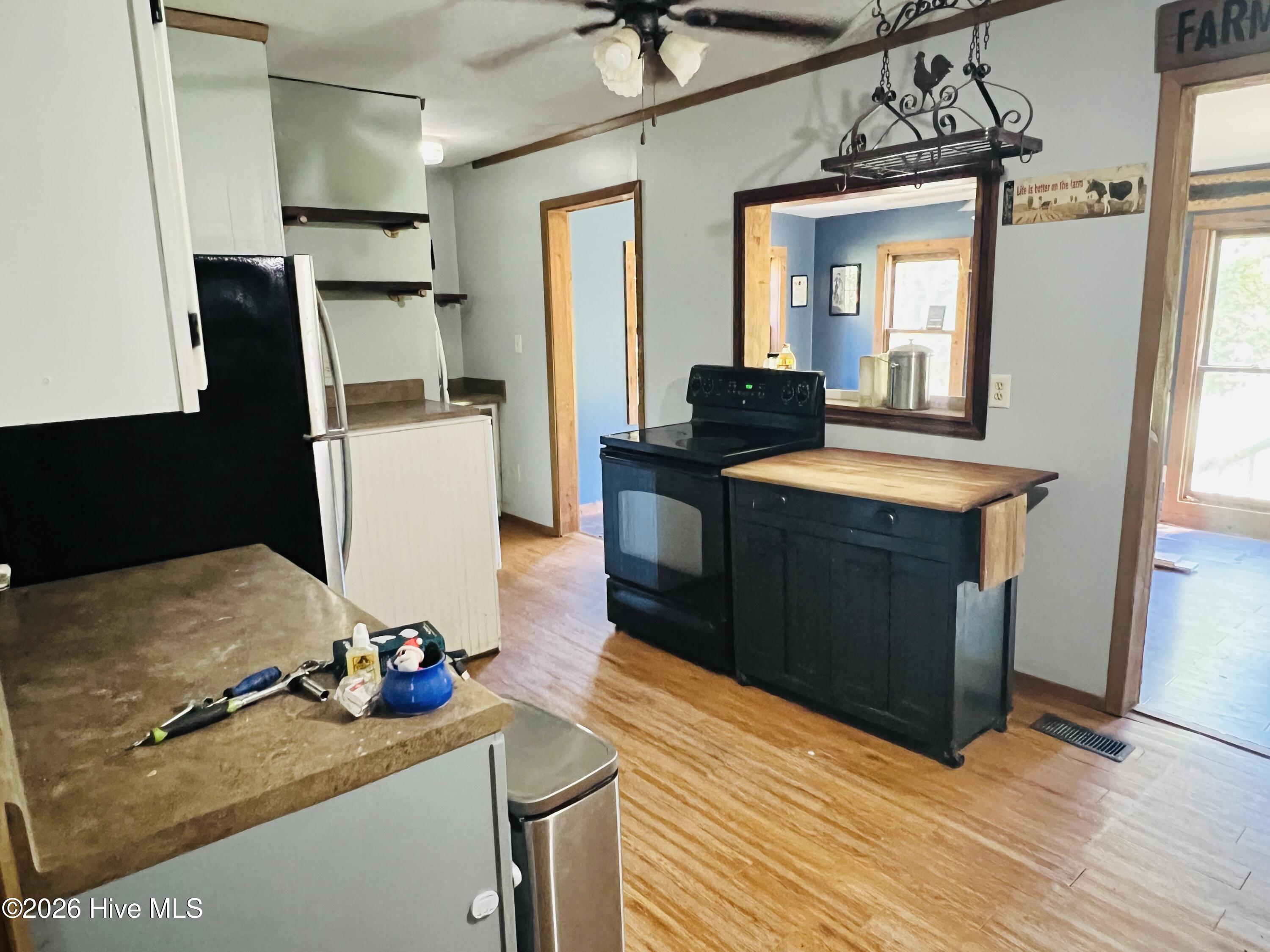 2258 Ce Norman Road Property Photo 11