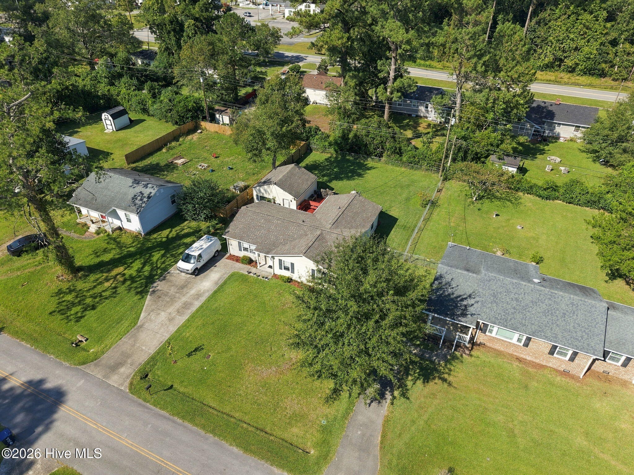 212 Kenneth Boulevard Property Photo 13