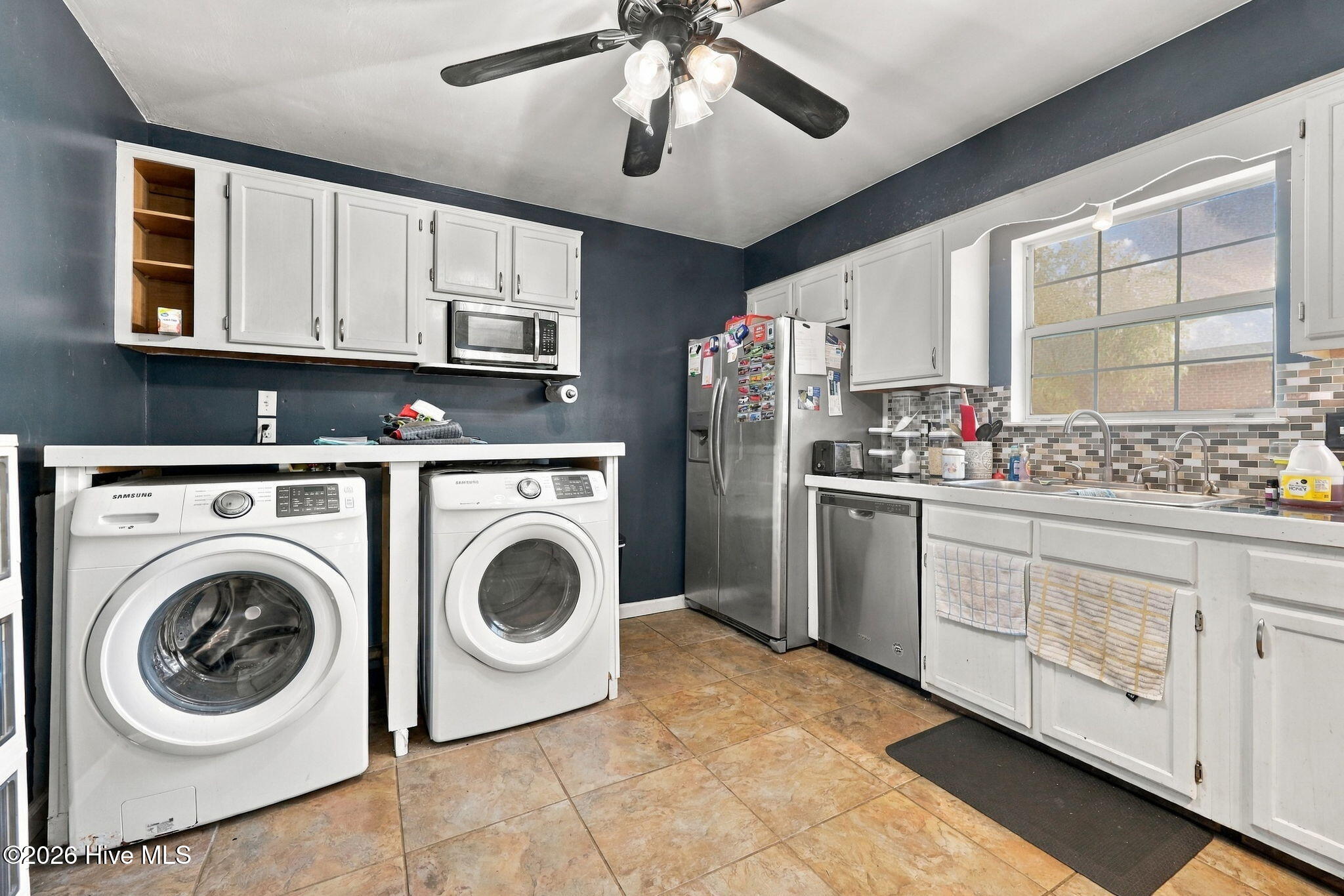 212 Kenneth Boulevard Property Photo 21