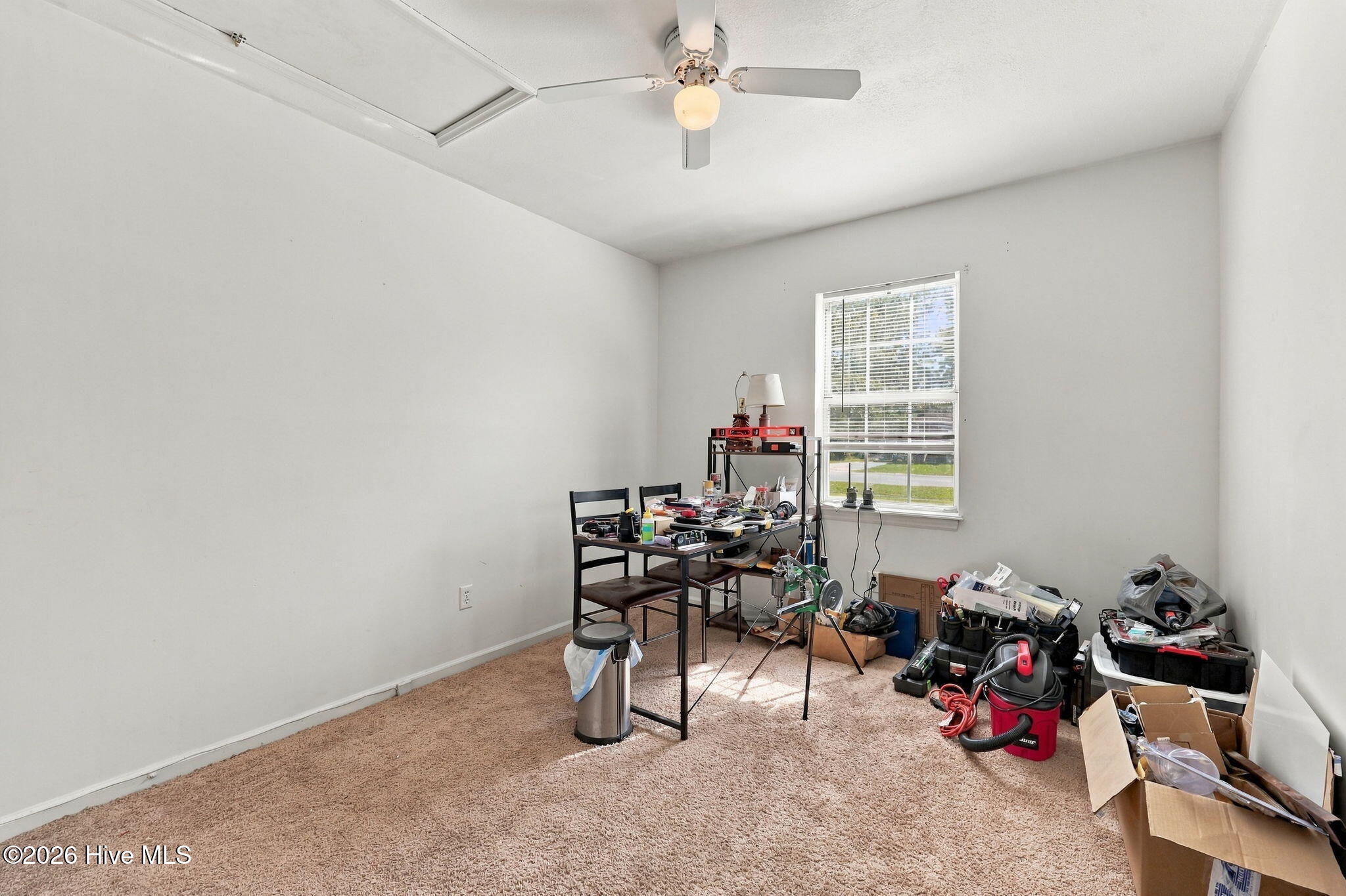 212 Kenneth Boulevard Property Photo 36