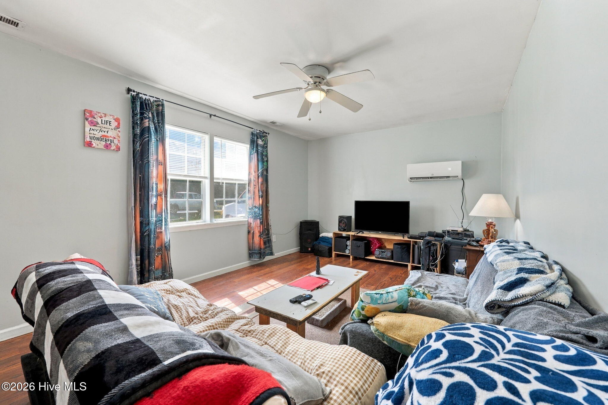 212 Kenneth Boulevard Property Photo 38