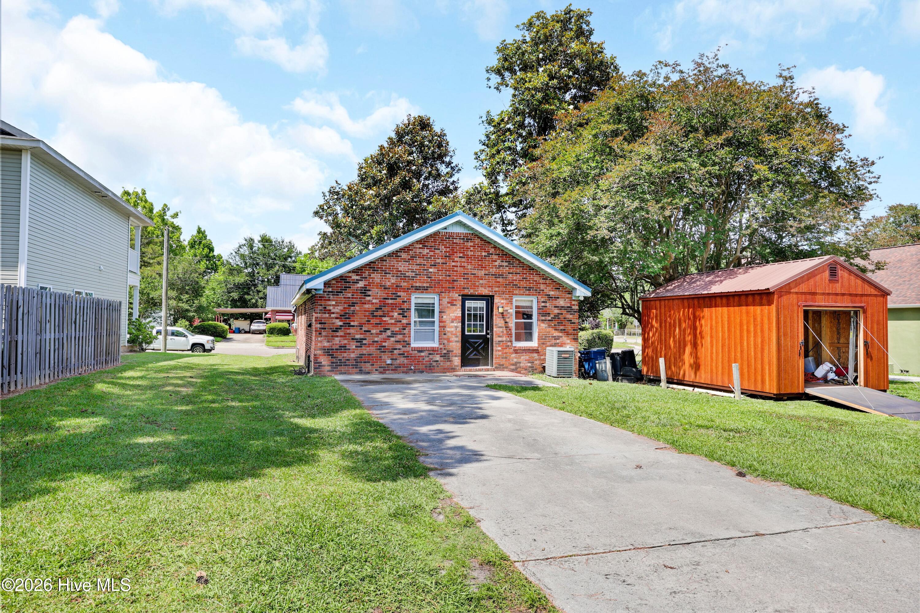 1314 Queen Street Property Photo 27