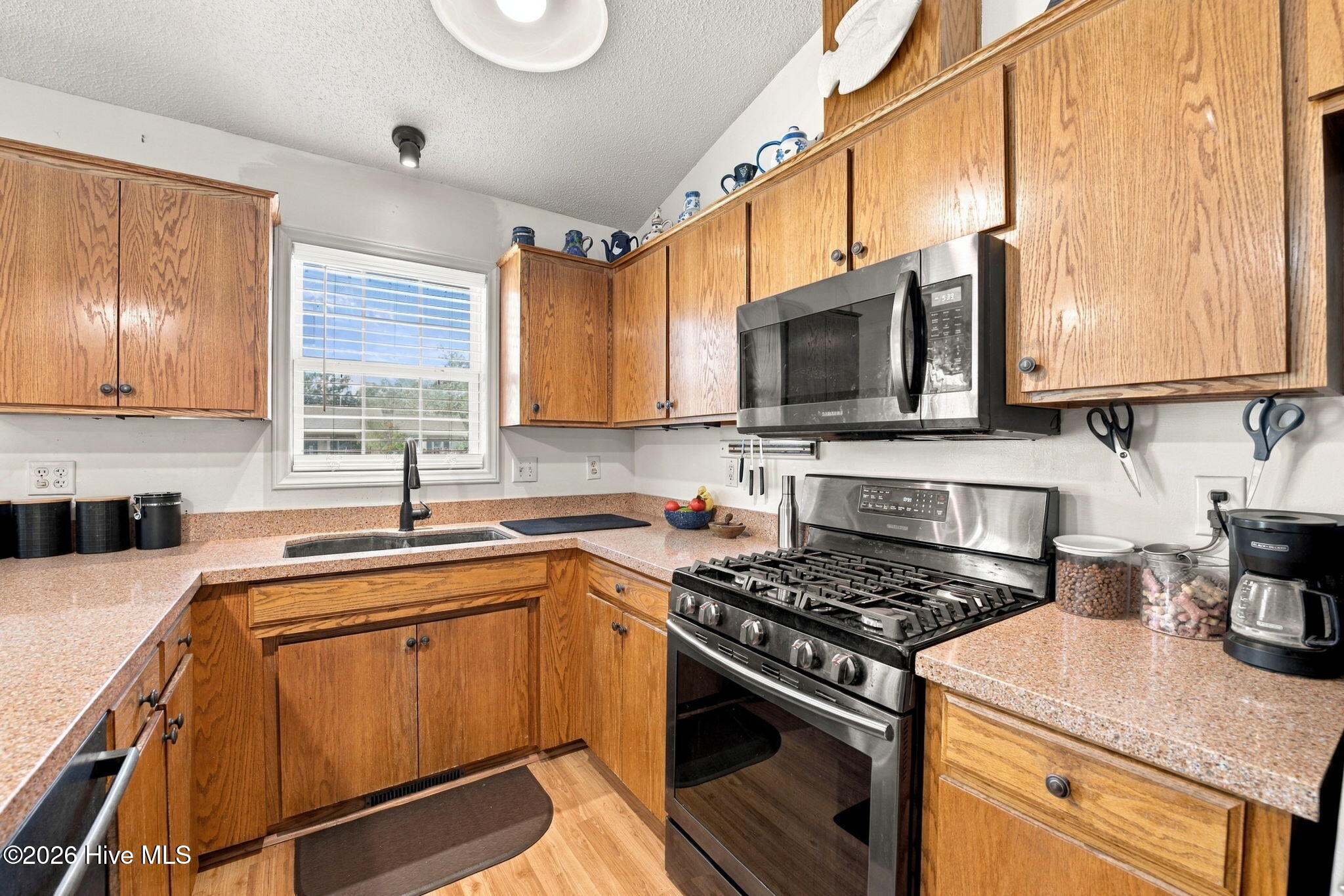3910 Yarmouth Road Property Photo 18