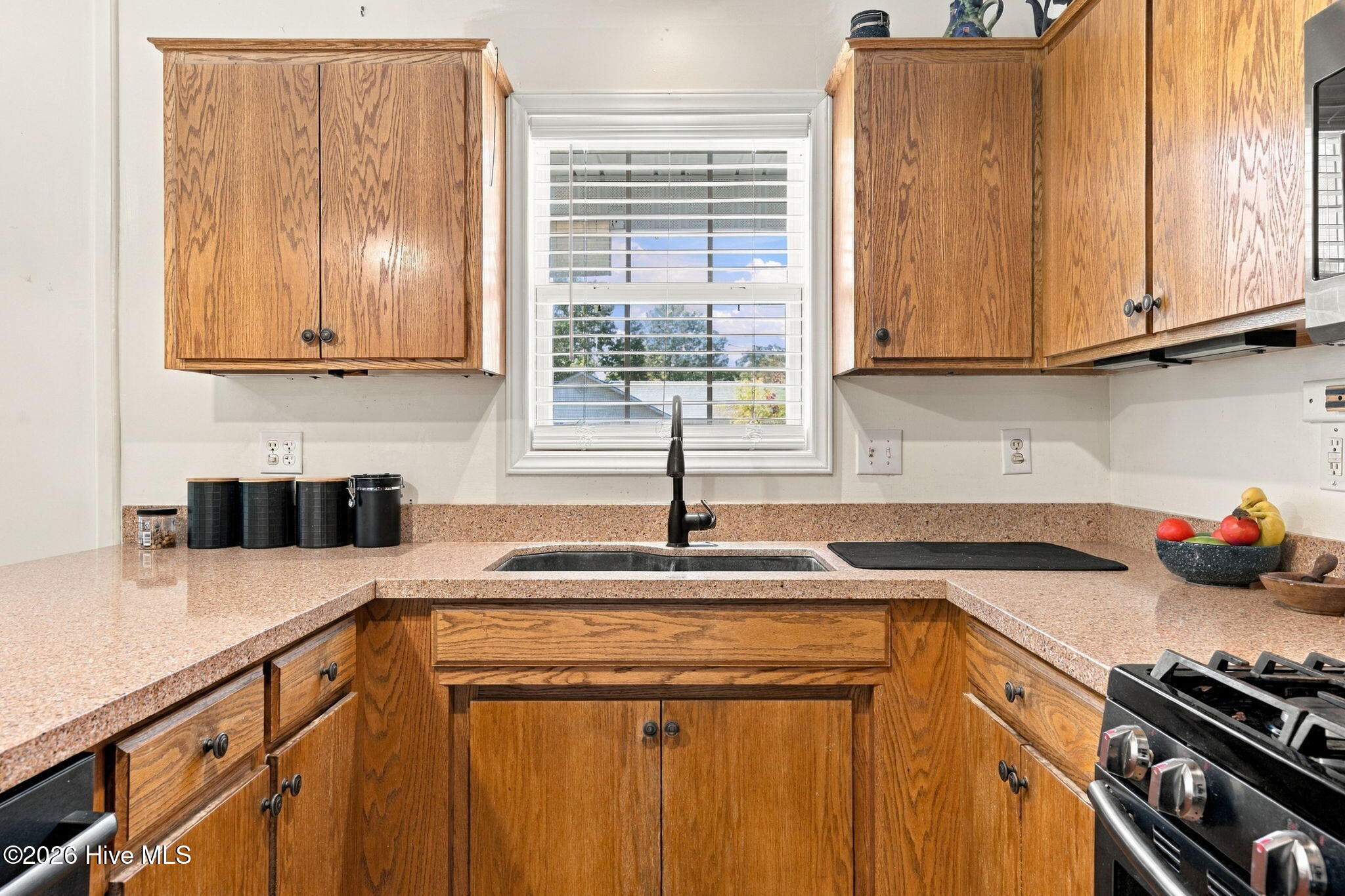 3910 Yarmouth Road Property Photo 19