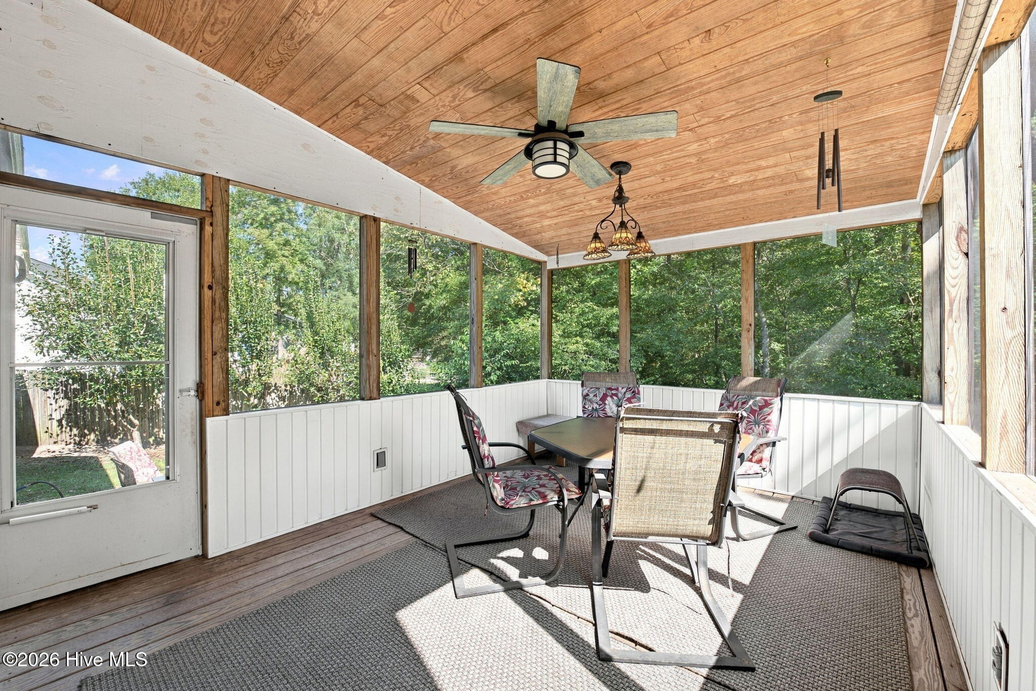 3910 Yarmouth Road Property Photo 30