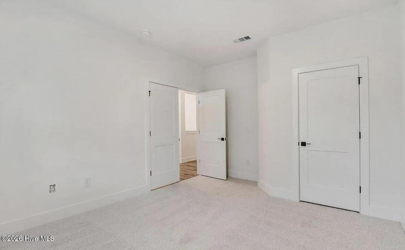 265 Eastwood Drive Property Photo 17