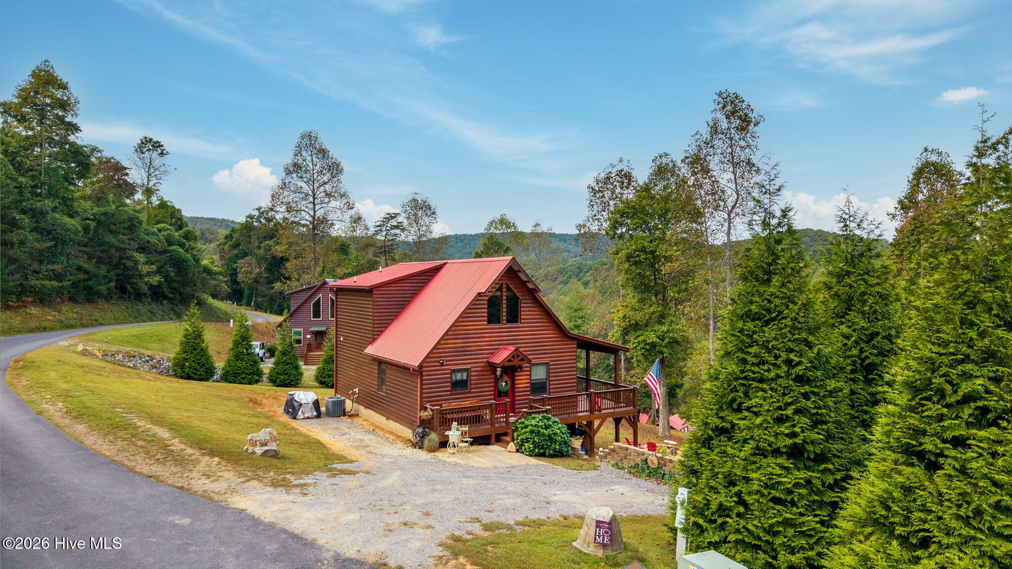 140 Carolina Fox Circle Property Photo 1