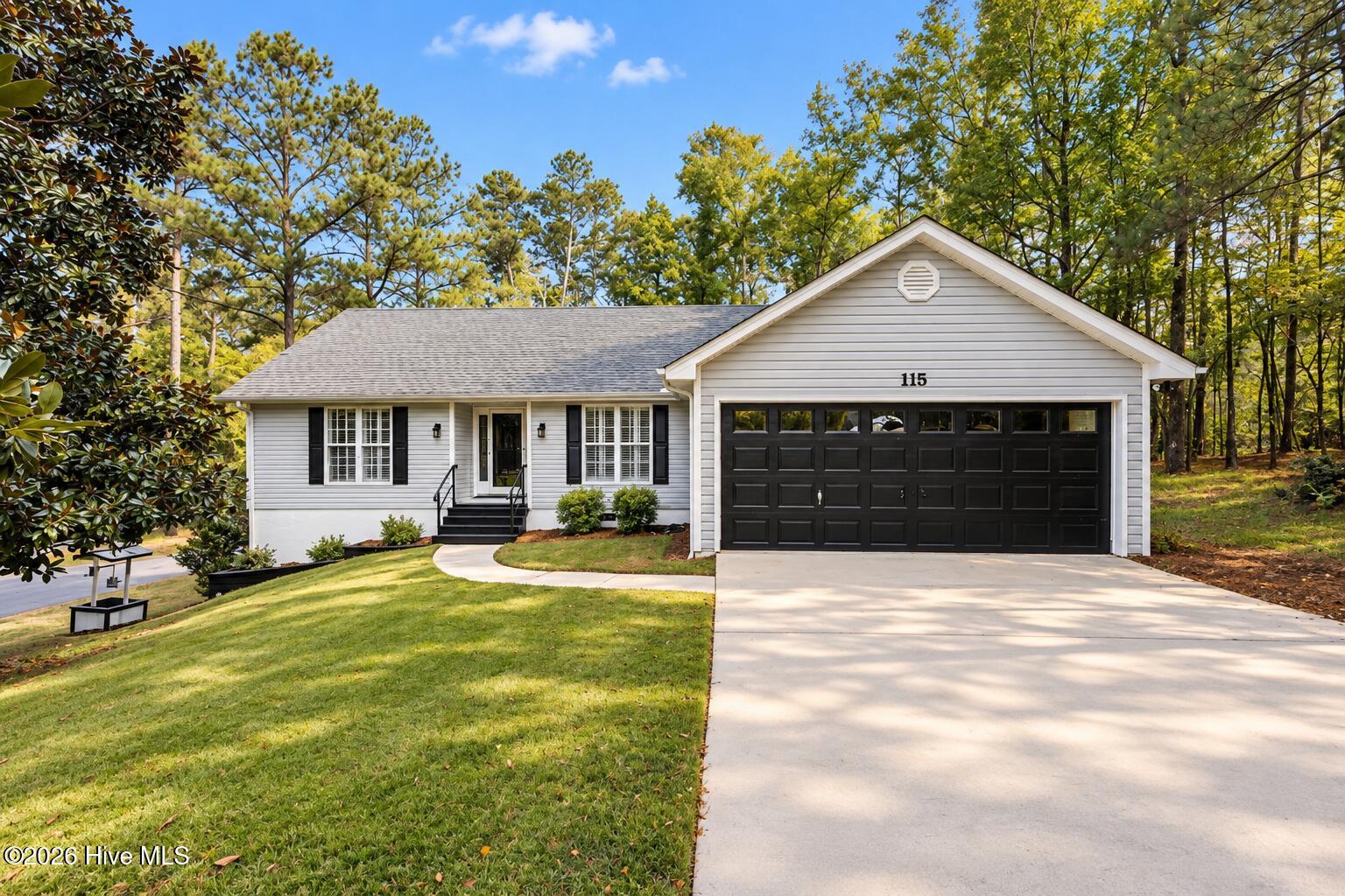 115 Waters Edge Drive Property Photo 1