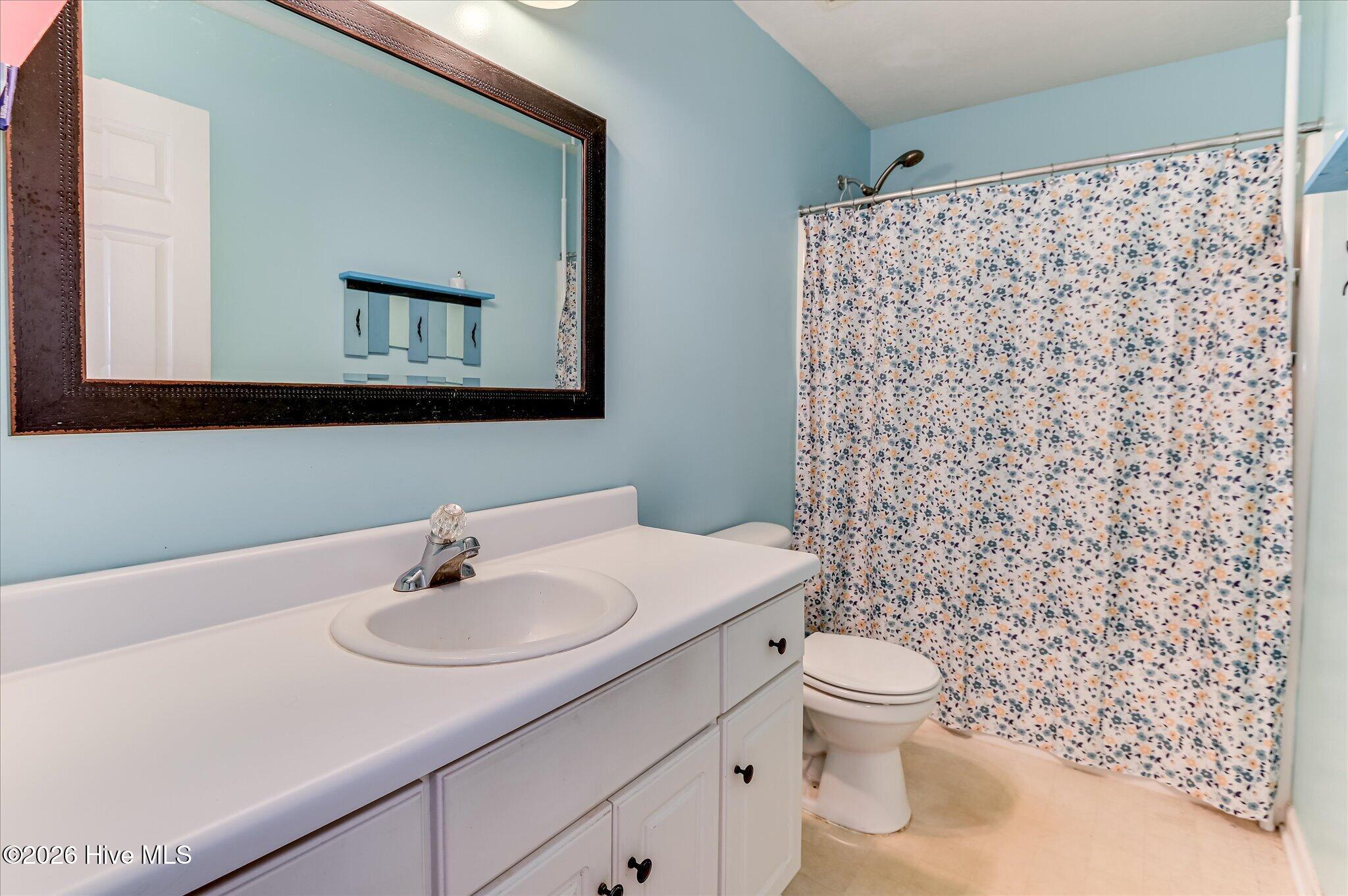 200 Rainbow Falls Property Photo 22