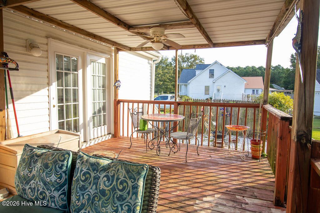 195 Godfrey Boulevard Property Photo 6