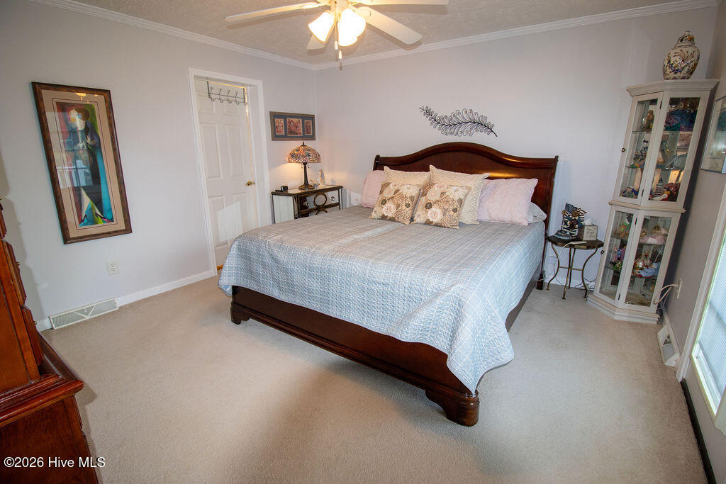 195 Godfrey Boulevard Property Photo 20