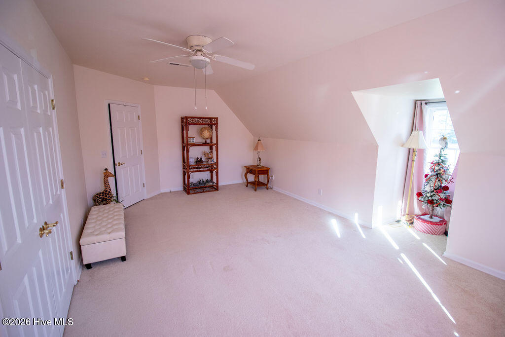 195 Godfrey Boulevard Property Photo 28