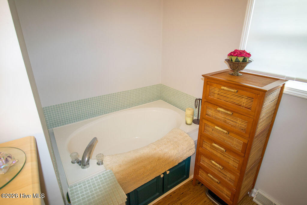 195 Godfrey Boulevard Property Photo 34