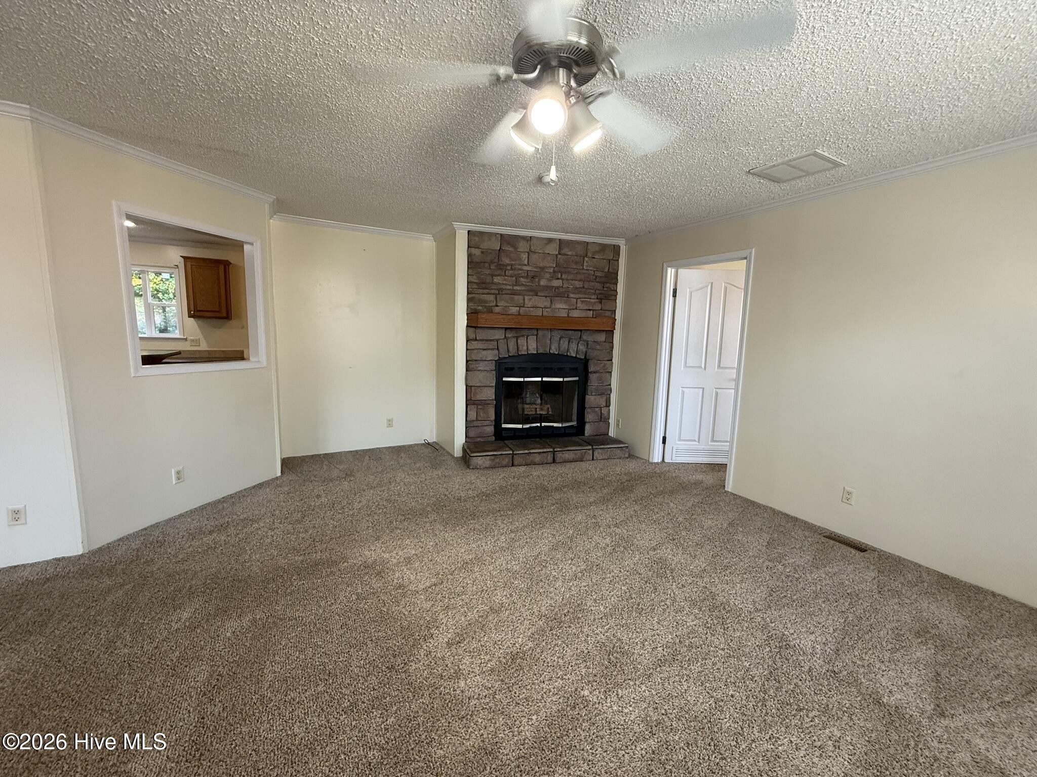 121 Darden Street Property Photo 4