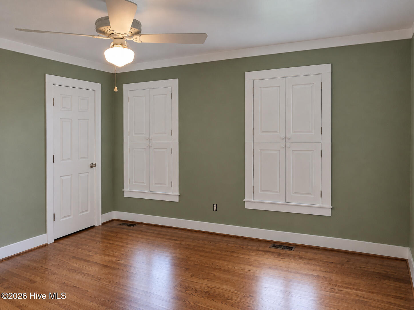 133 Salem Court Property Photo 4