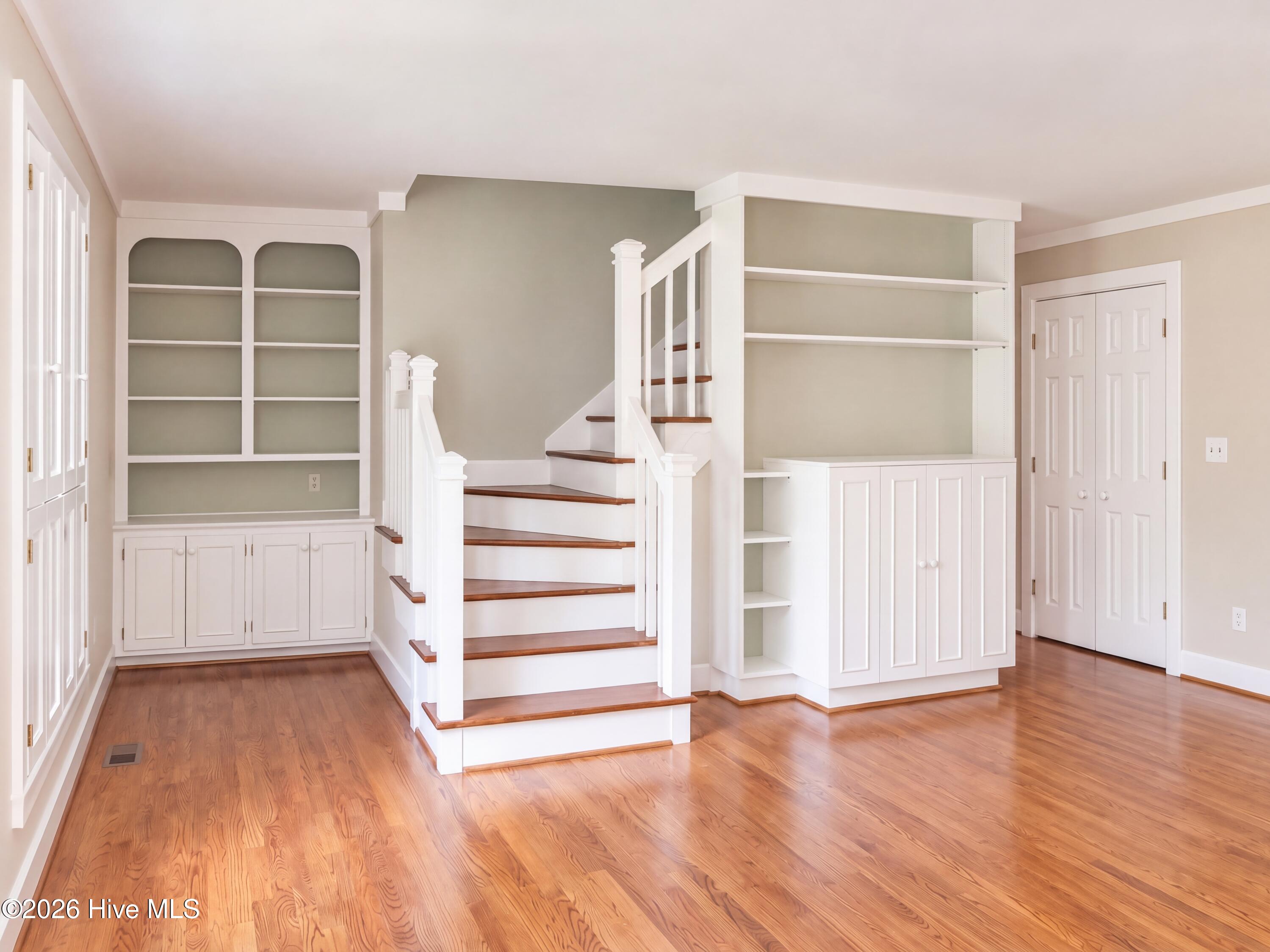 133 Salem Court Property Photo 8