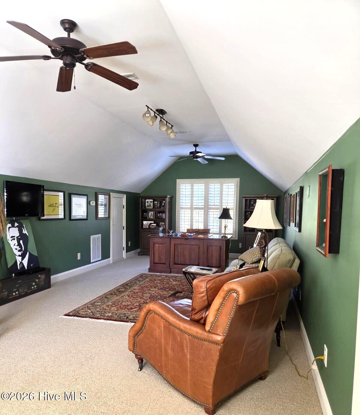 28 Middlebury Road Property Photo 34