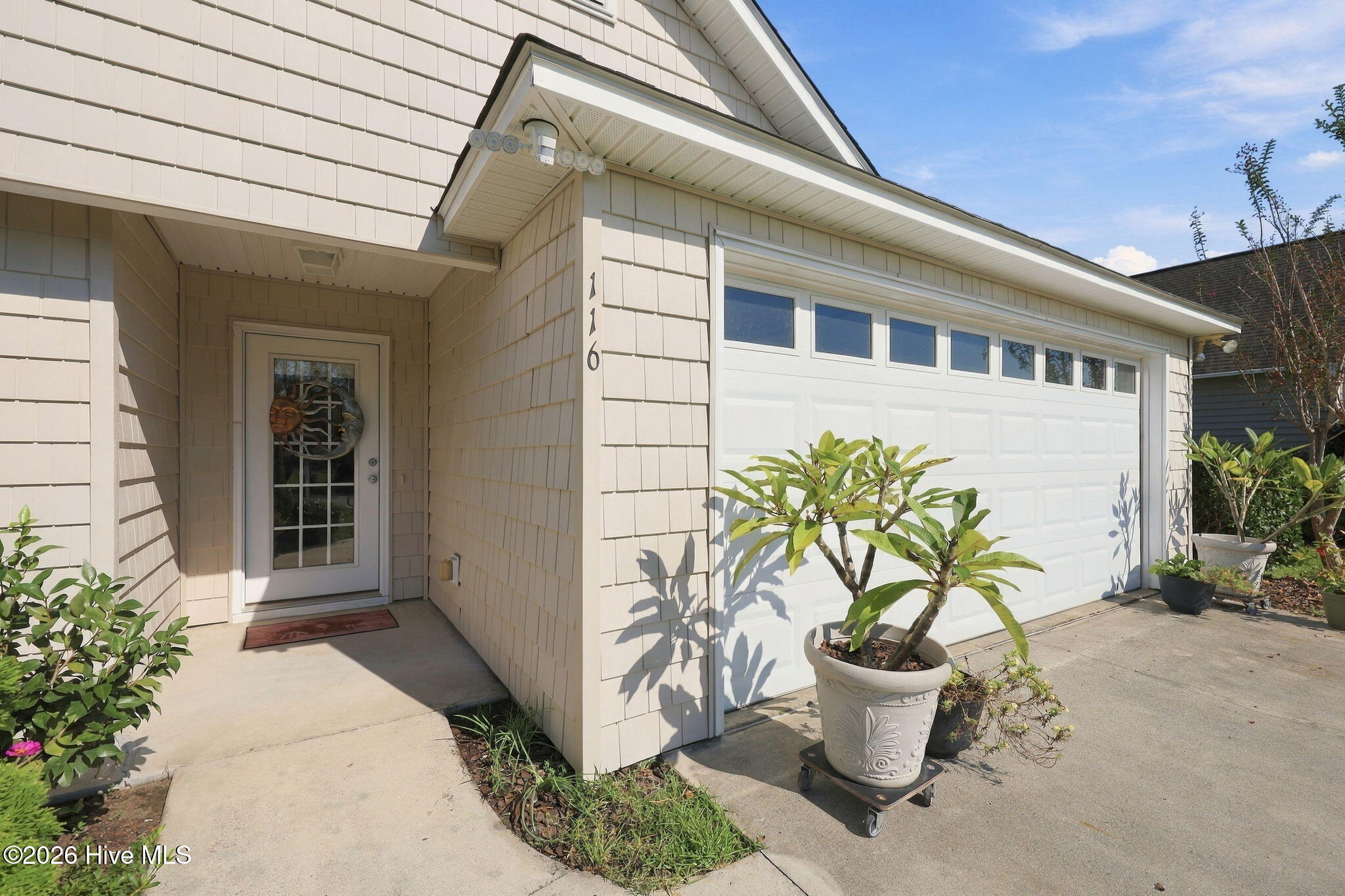 116 Mulberry Circle Property Photo 3