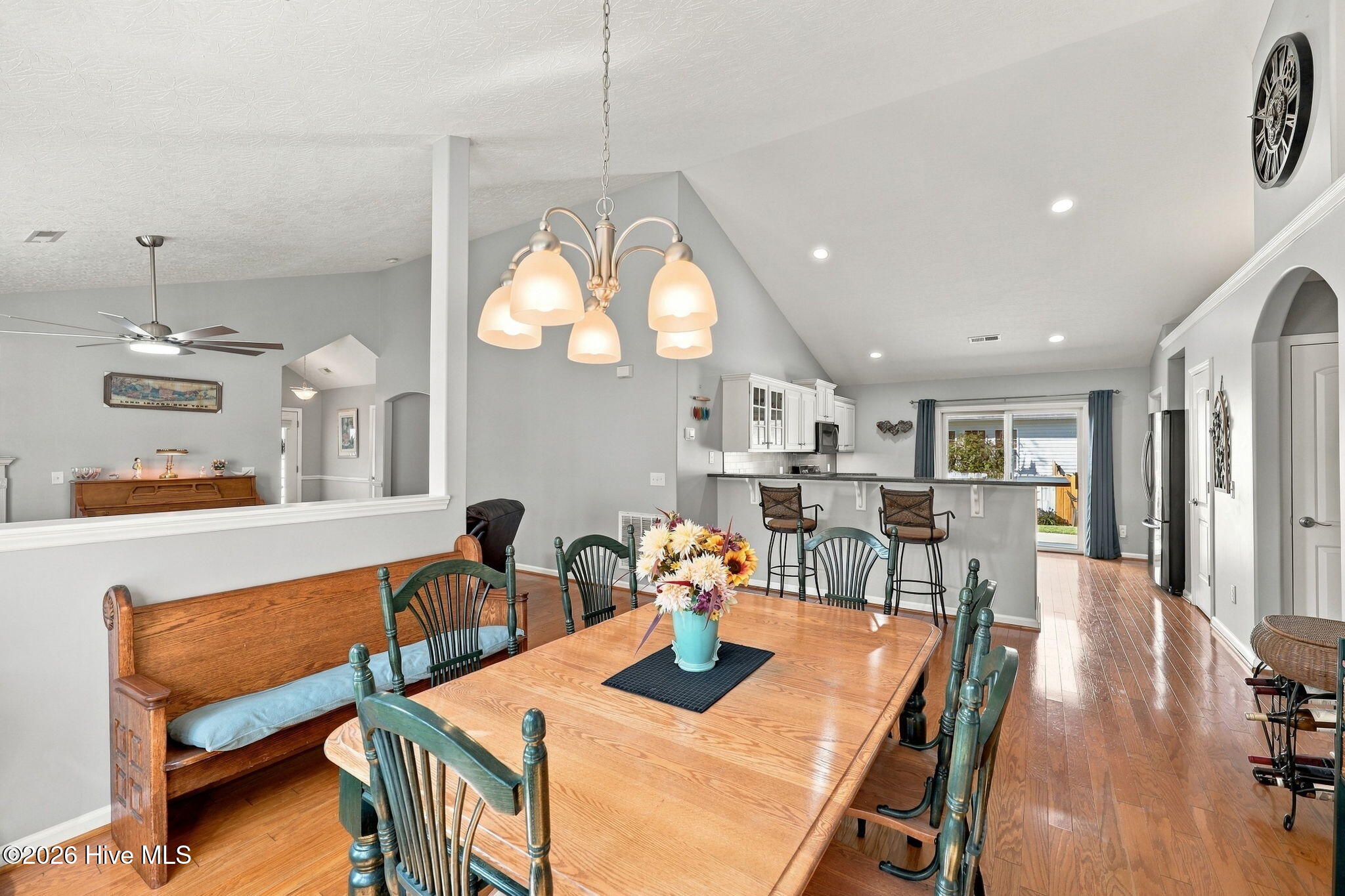 116 Mulberry Circle Property Photo 7