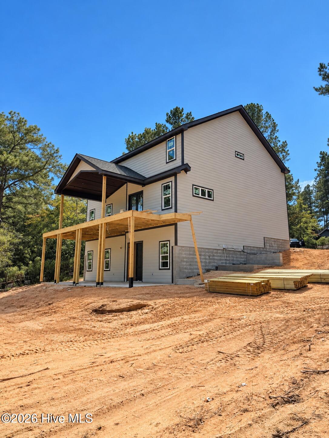 124 Berkshire Court Property Photo 2