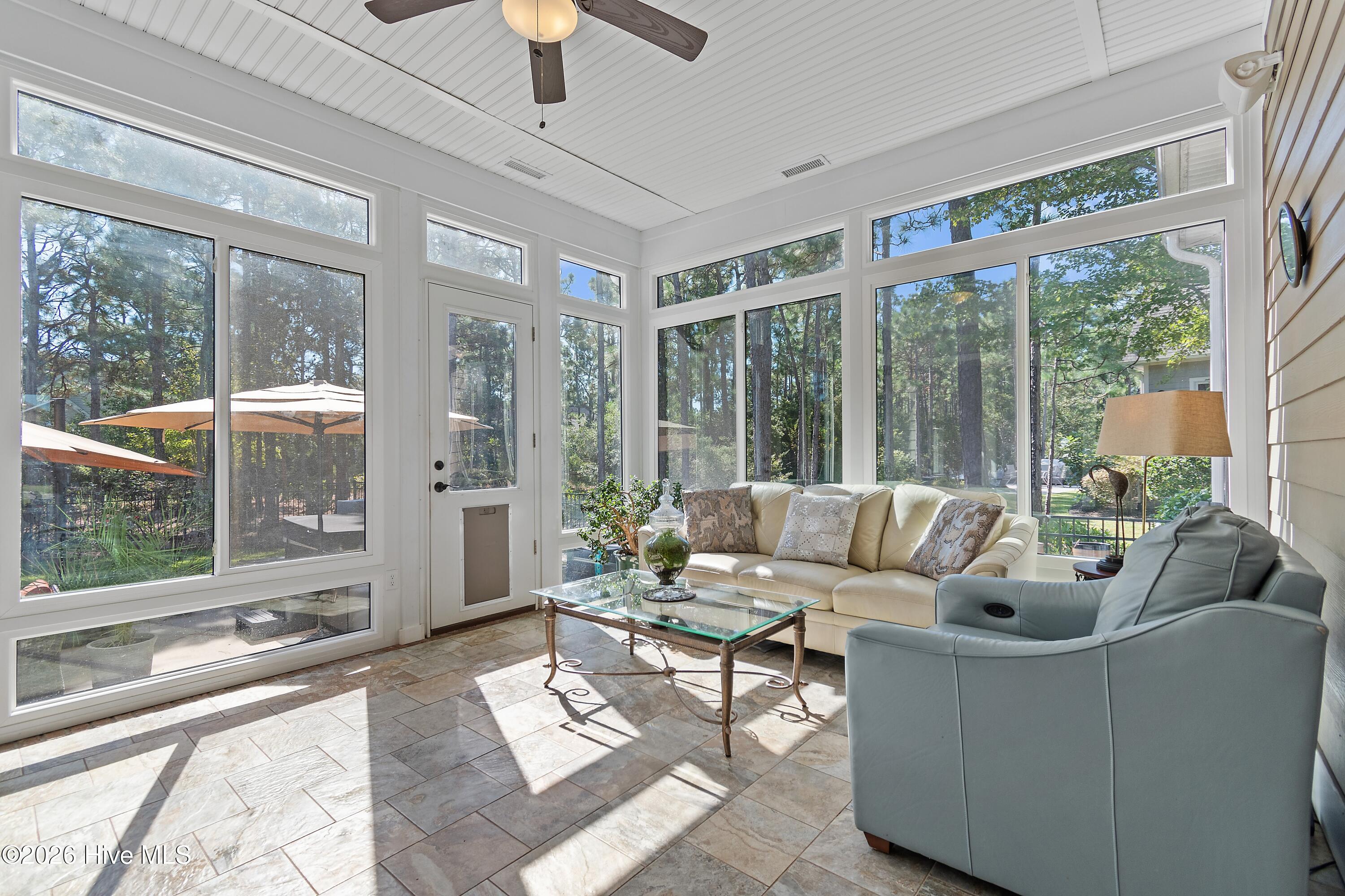 3183 Moss Hammock Wynd Property Photo 15