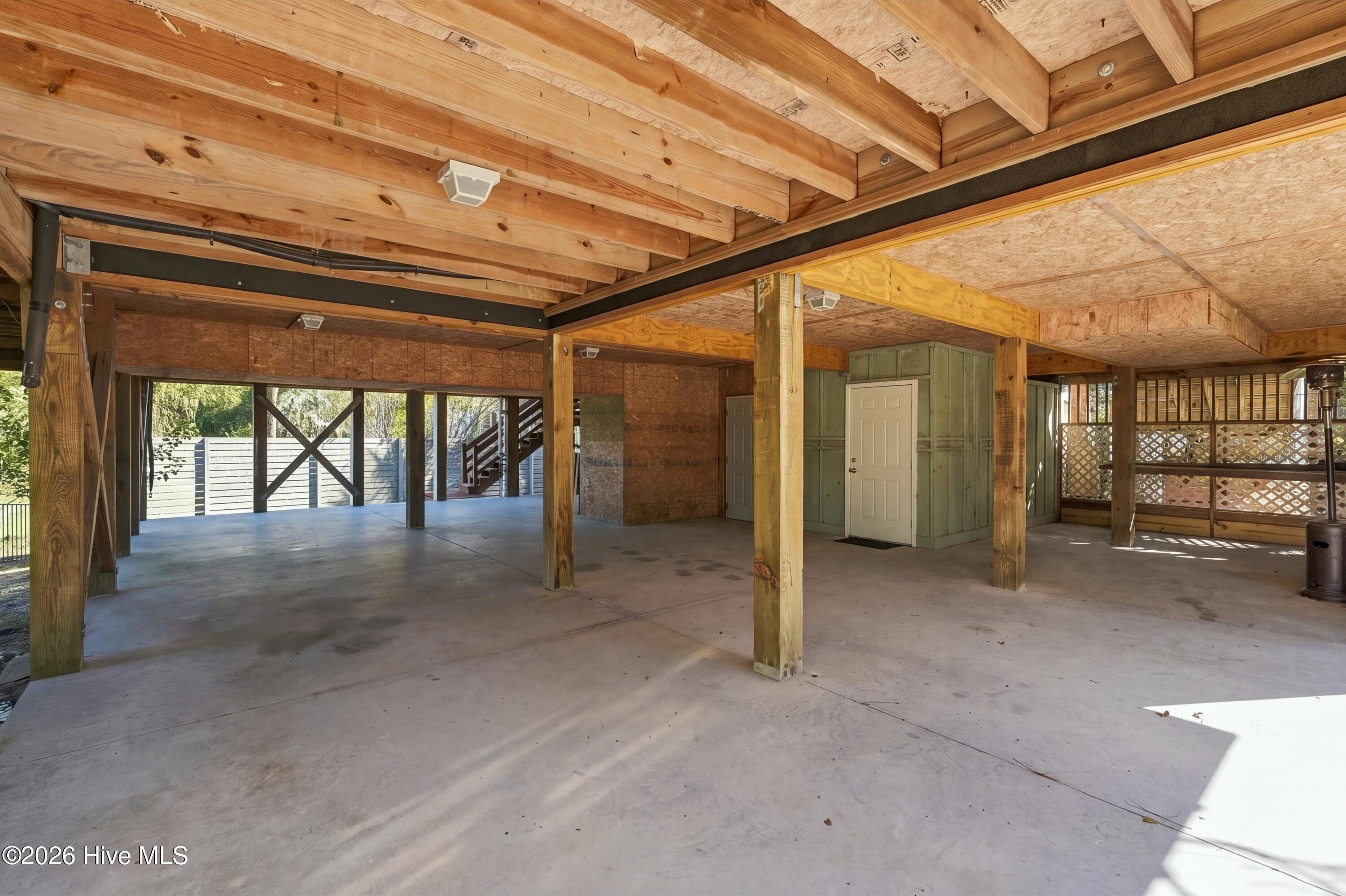 1316 Heron Run Drive Property Photo 33