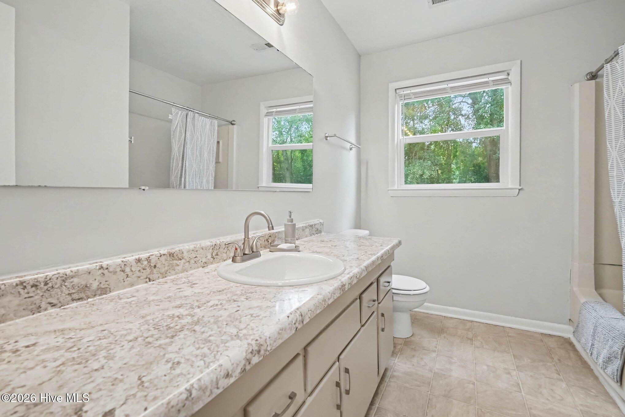 108 Deerfield Drive Property Photo 19
