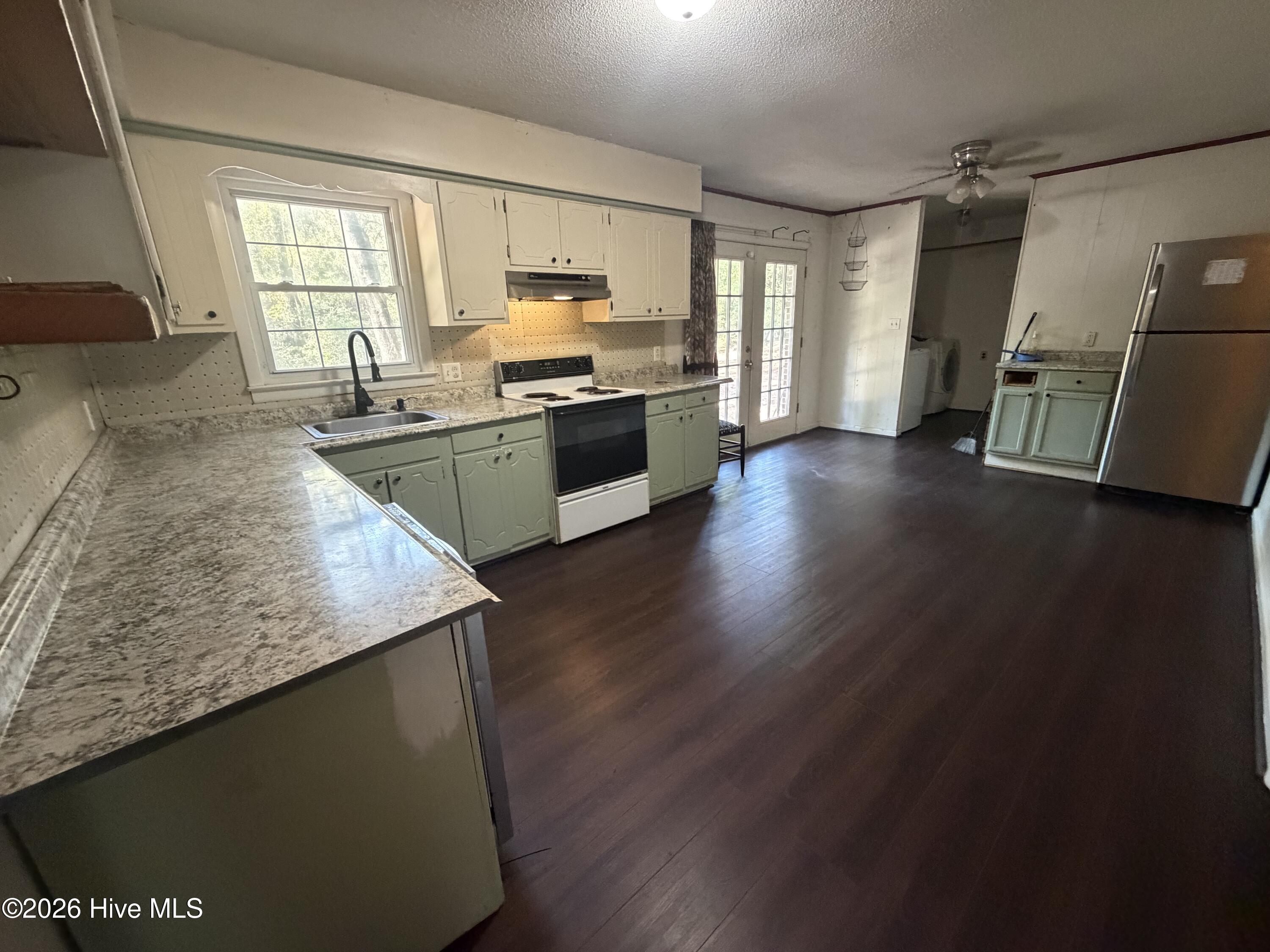 245 Tracy Brown Road Property Photo 2