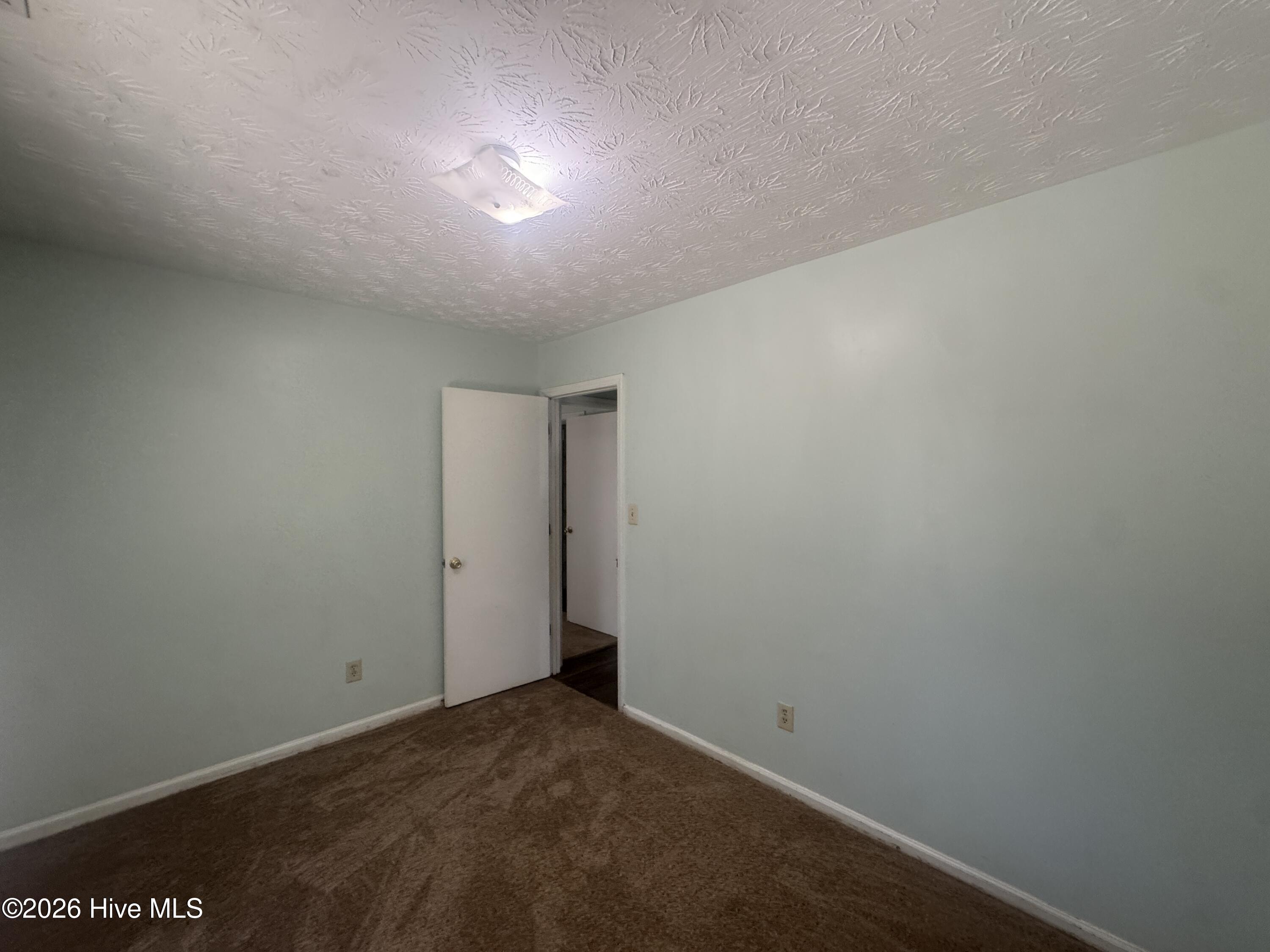 2045 Steeple Chase Court Property Photo 4