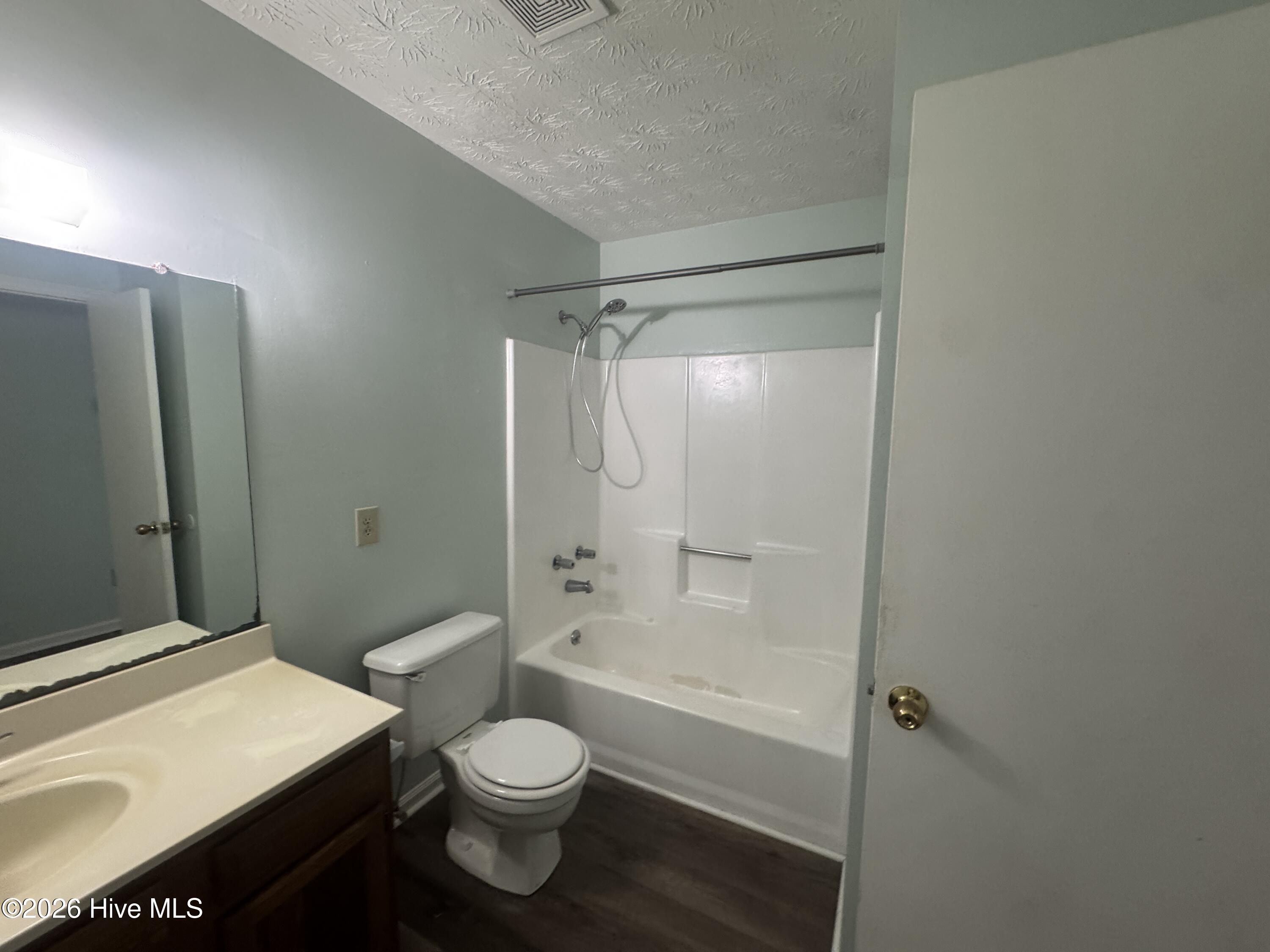 2045 Steeple Chase Court Property Photo 6