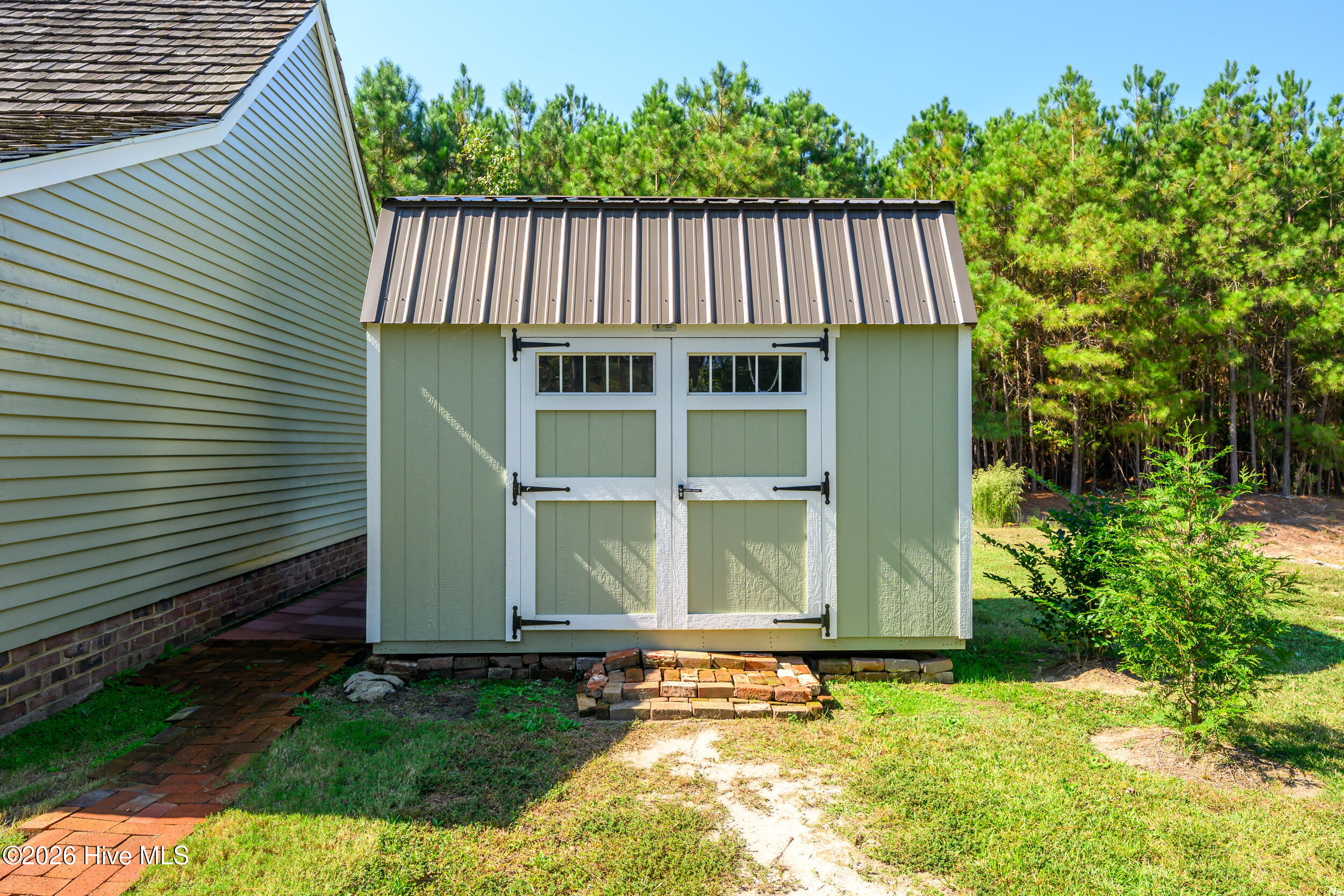 1516 Colony Drive Property Photo 42