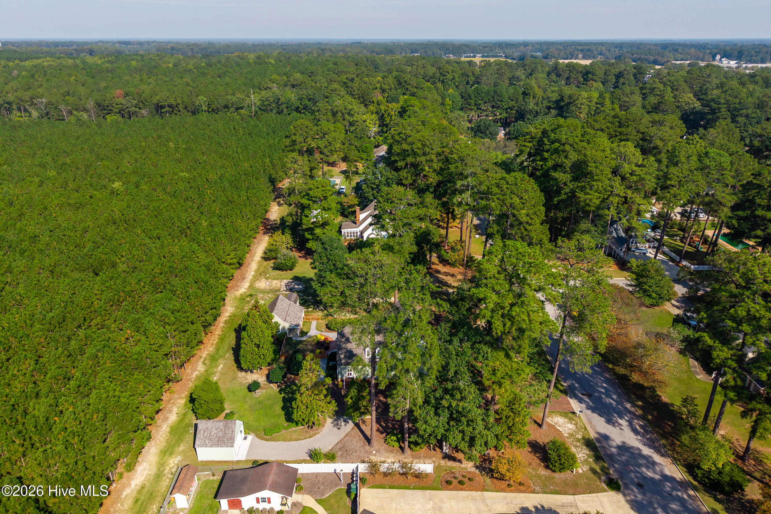 1516 Colony Drive Property Photo 47