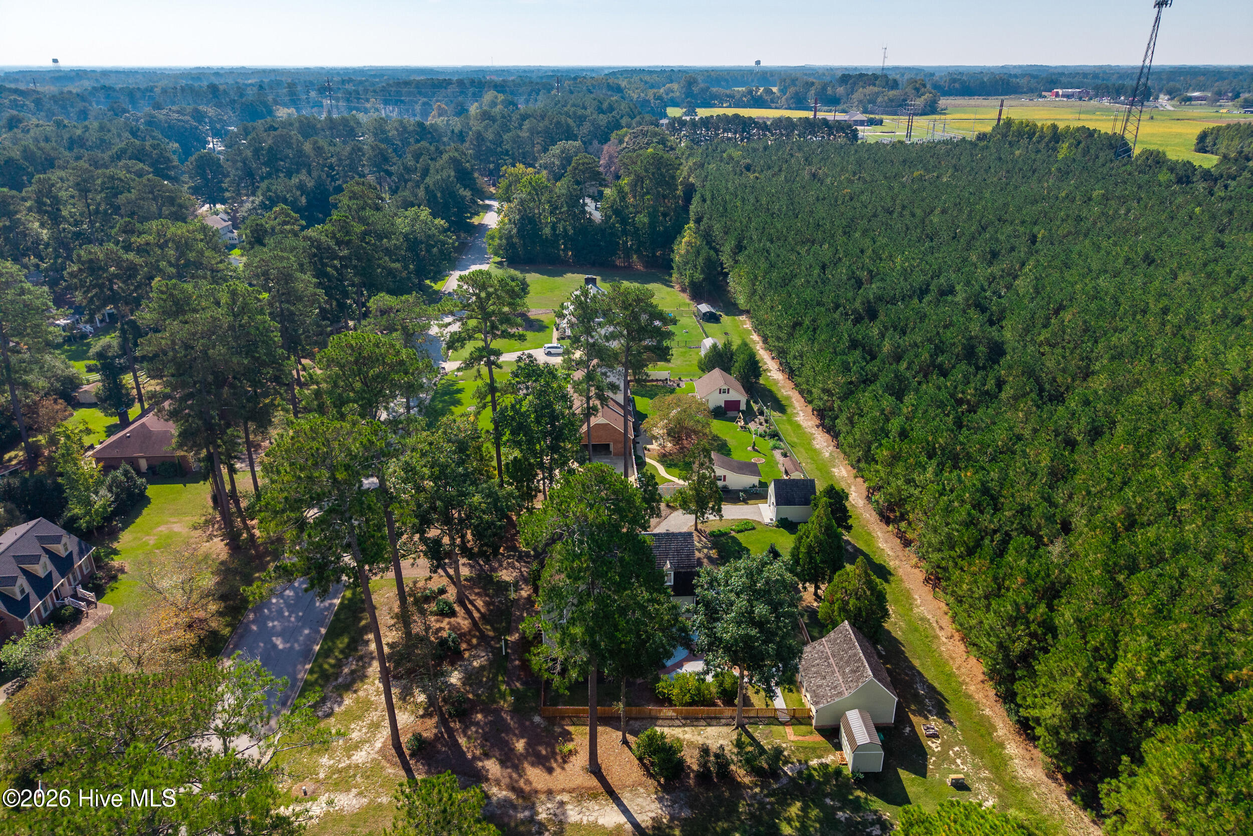 1516 Colony Drive Property Photo 49