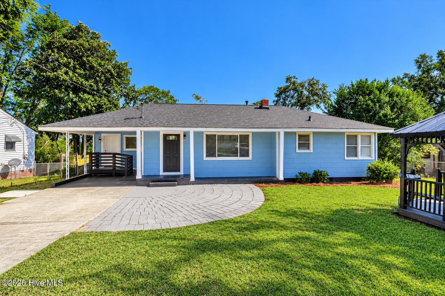 2955 Shelby Drive Property Photo 1