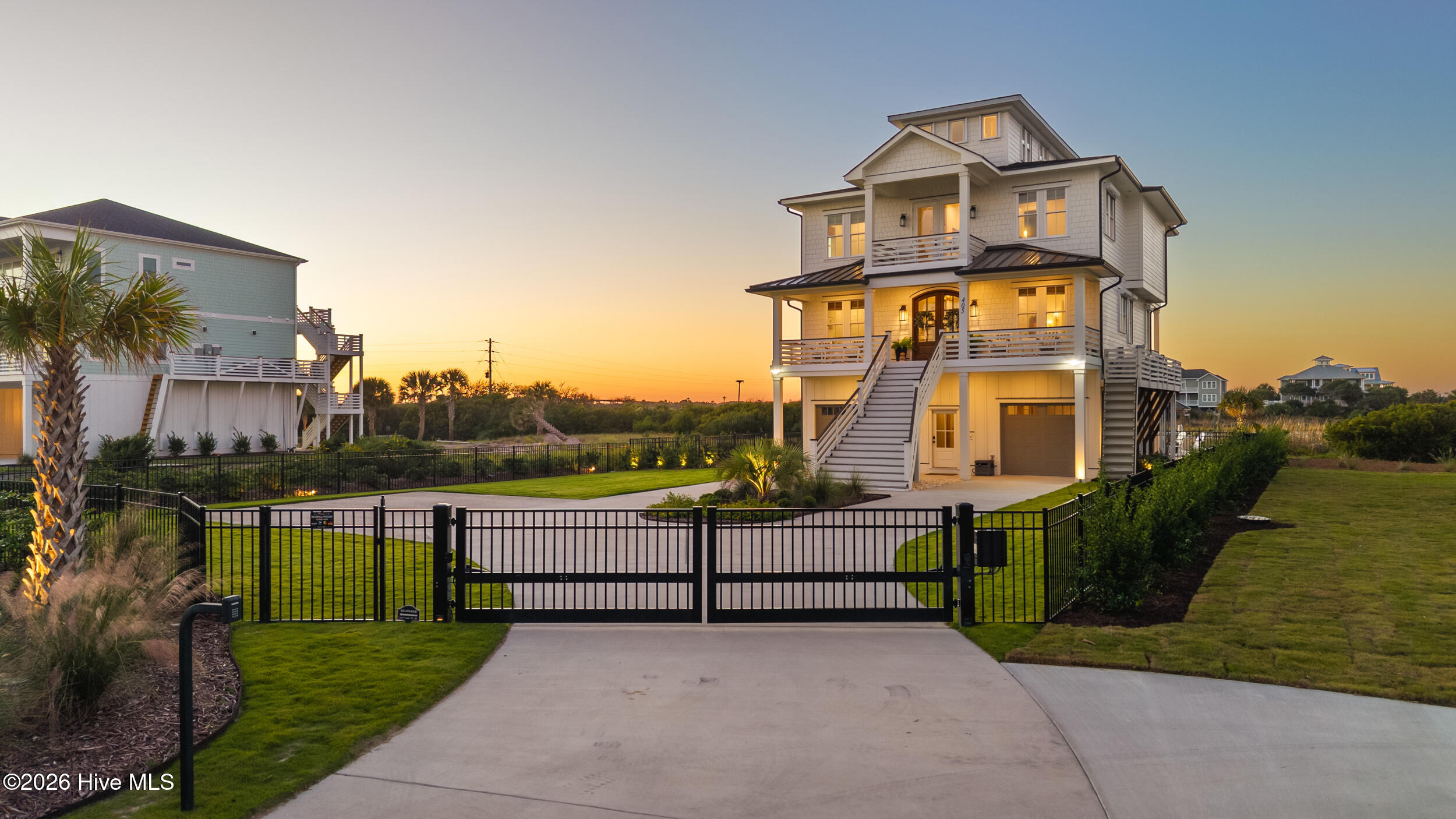 405 New River Inlet Road Property Photo 1