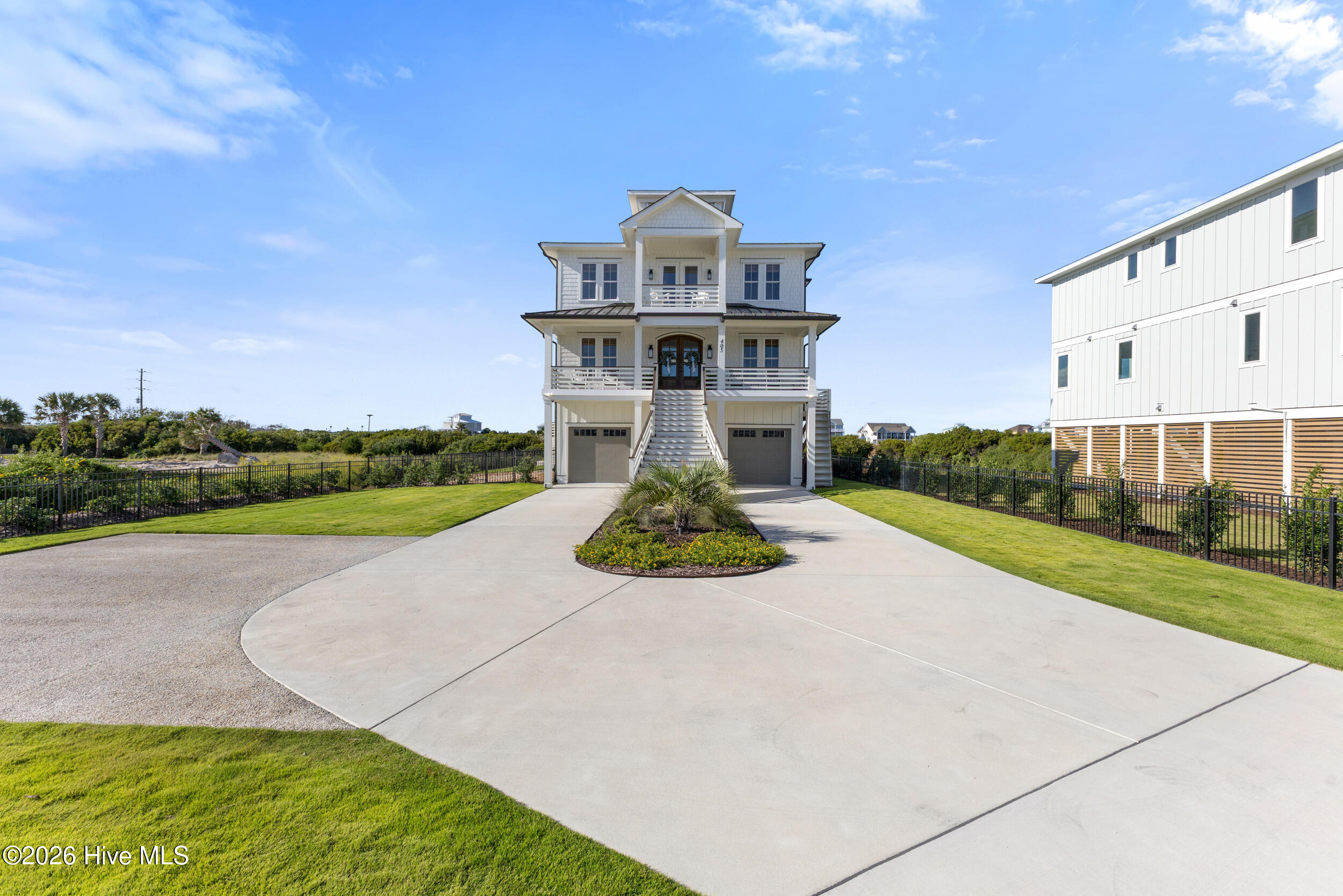 405 New River Inlet Road Property Photo 6