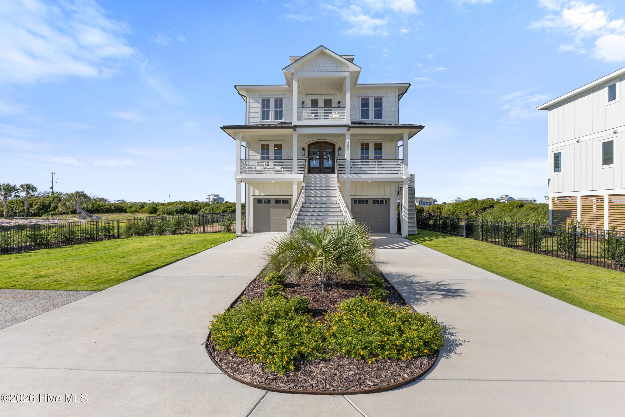 405 New River Inlet Road Property Photo 9